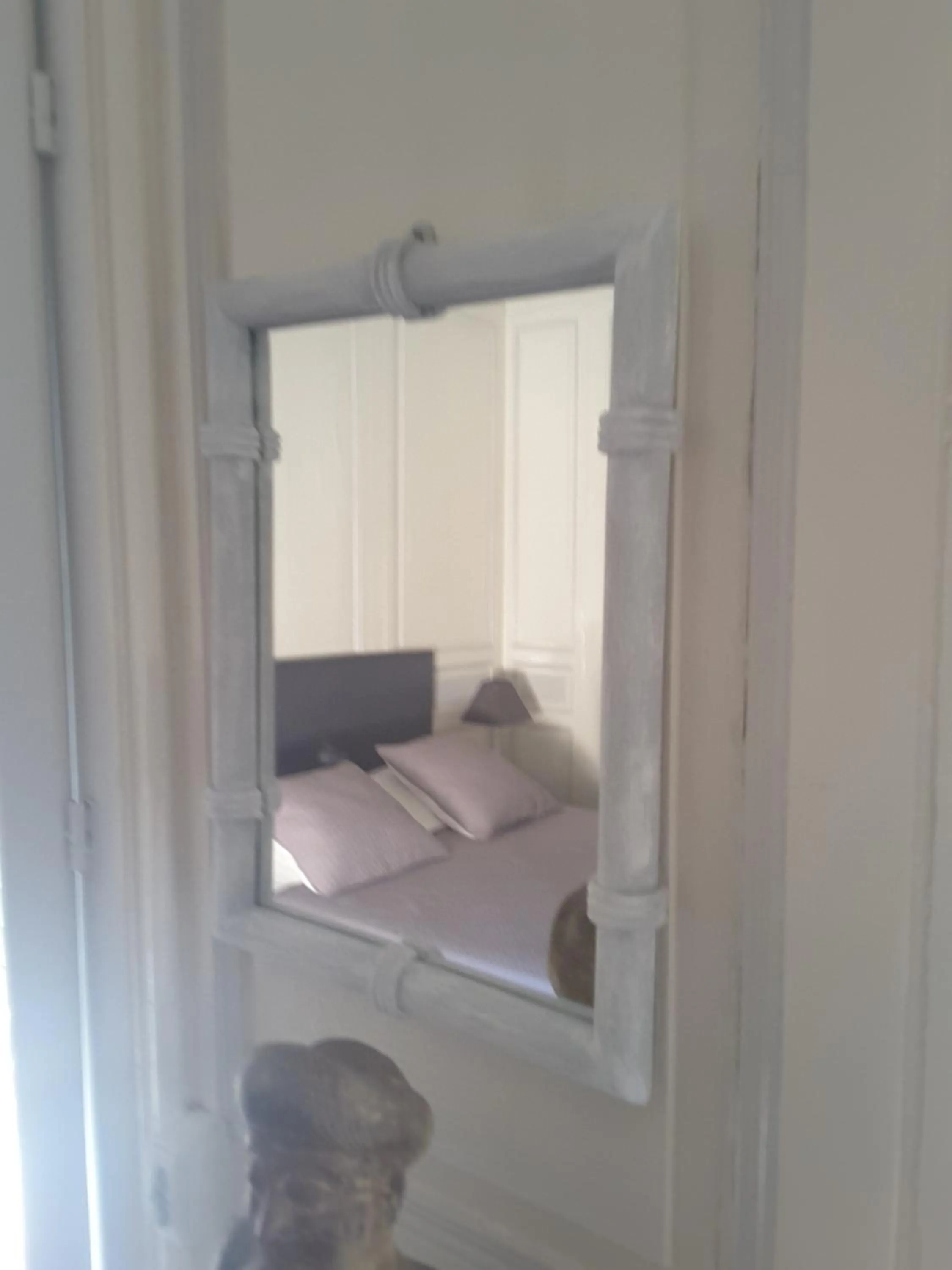 Photo of the whole room in La Maison des Thermes, Chambre d'hôte