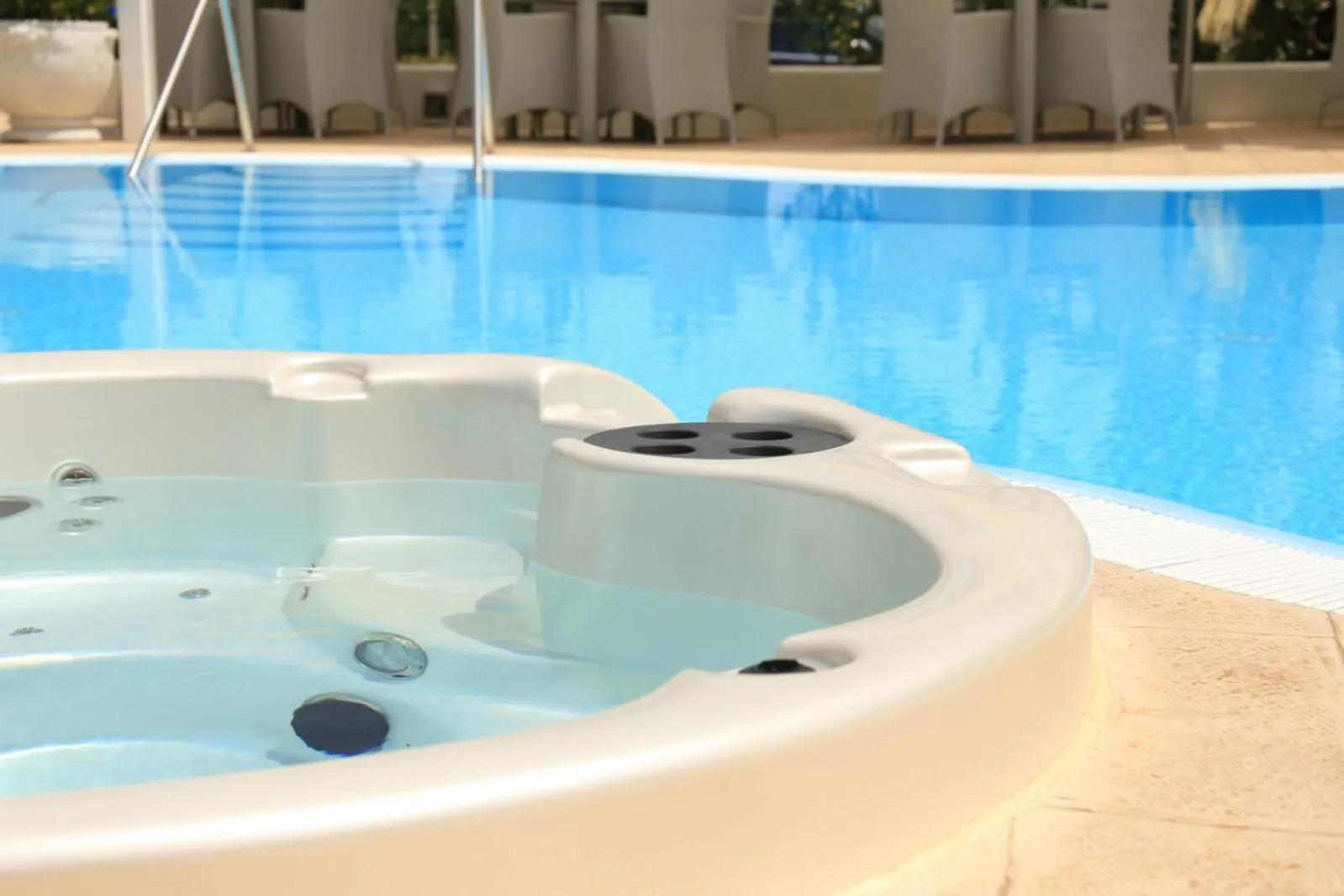 Hot Tub in Hotel Europa