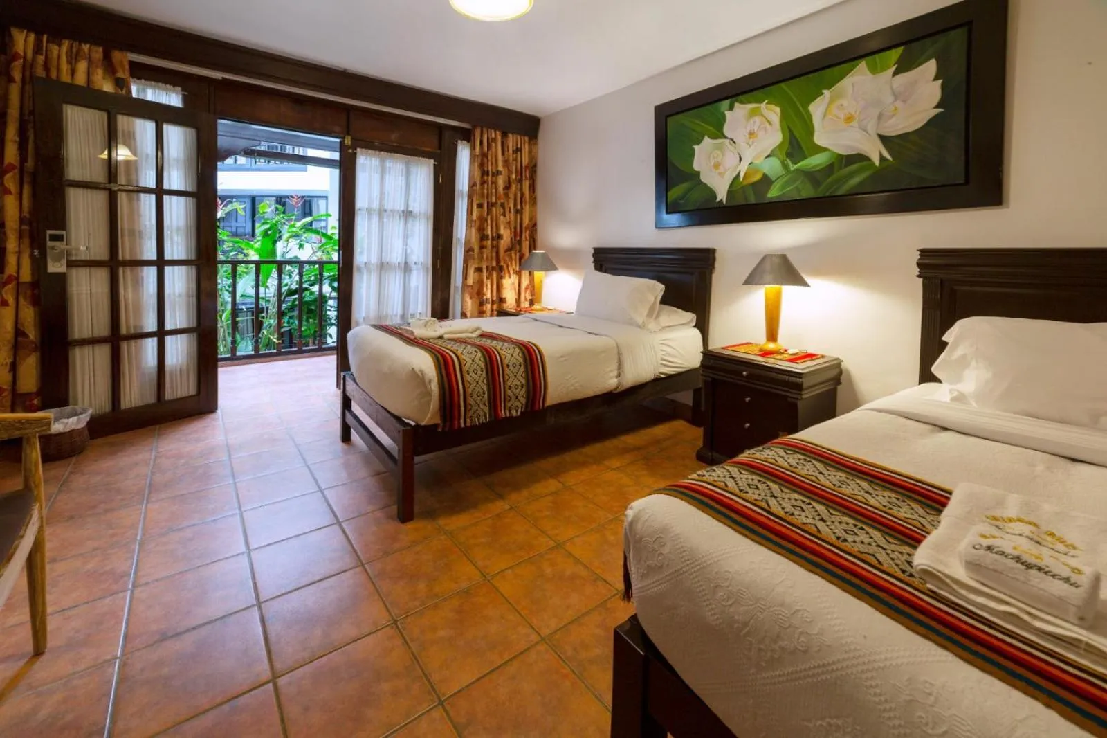 Bed in Gringo Bill's Boutique Hotel