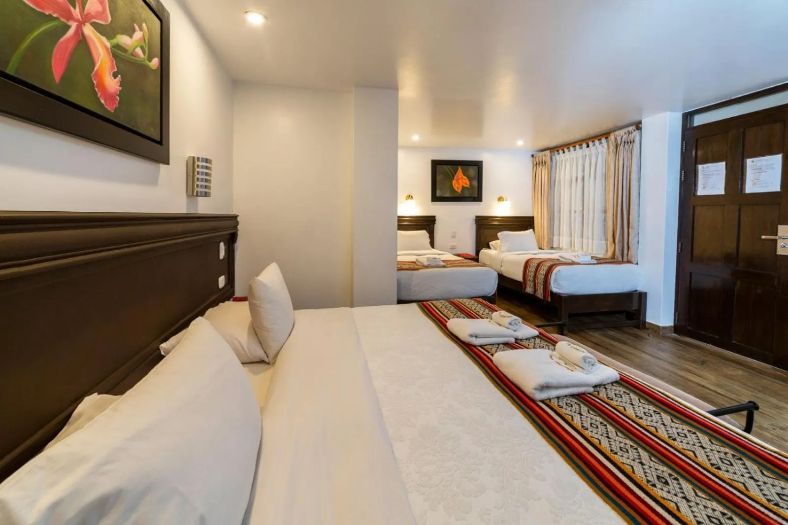 Bed in Gringo Bill's Boutique Hotel