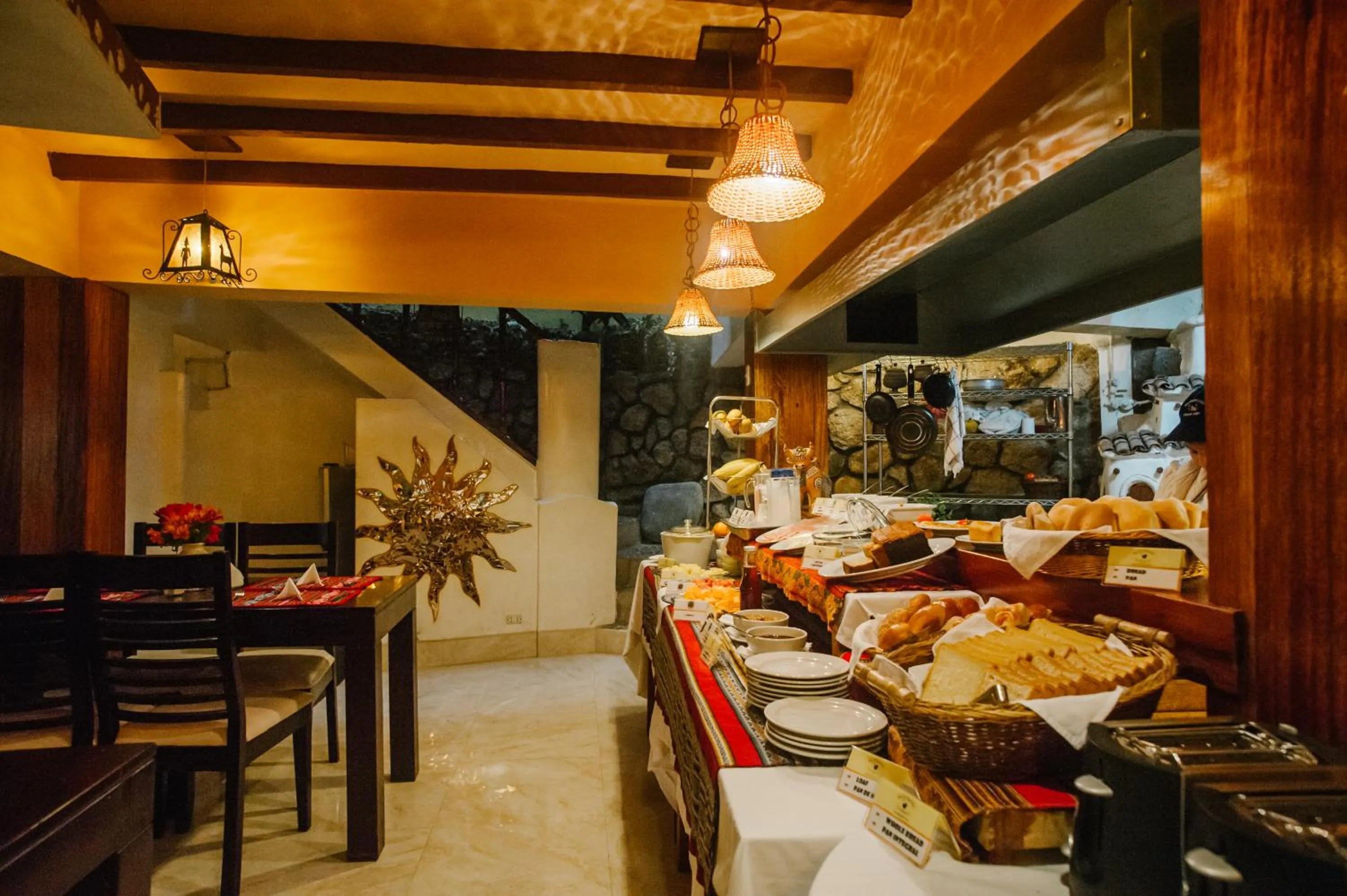 Restaurant/places to eat in Gringo Bill's Boutique Hotel