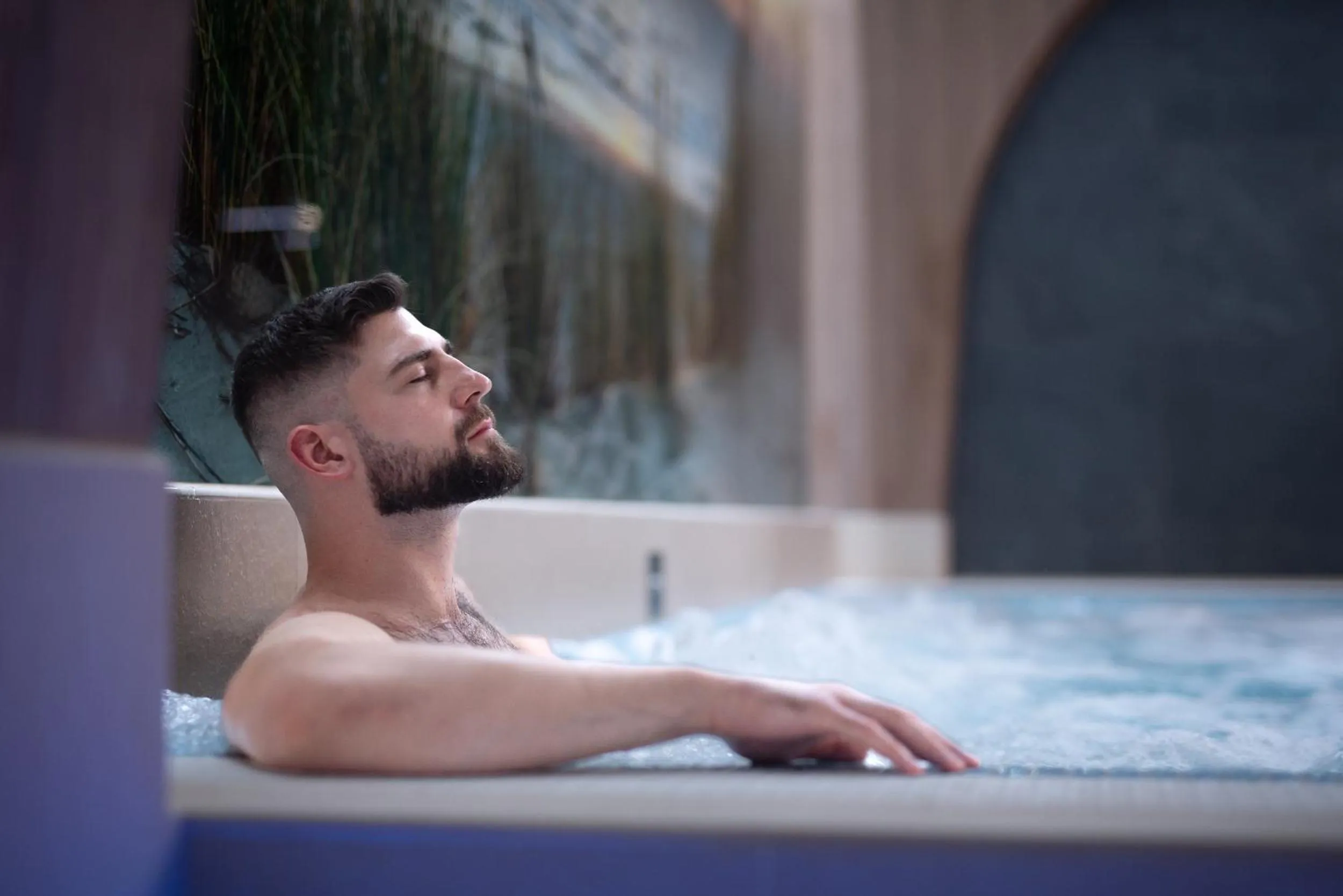 Hot Tub in Hotel Messa