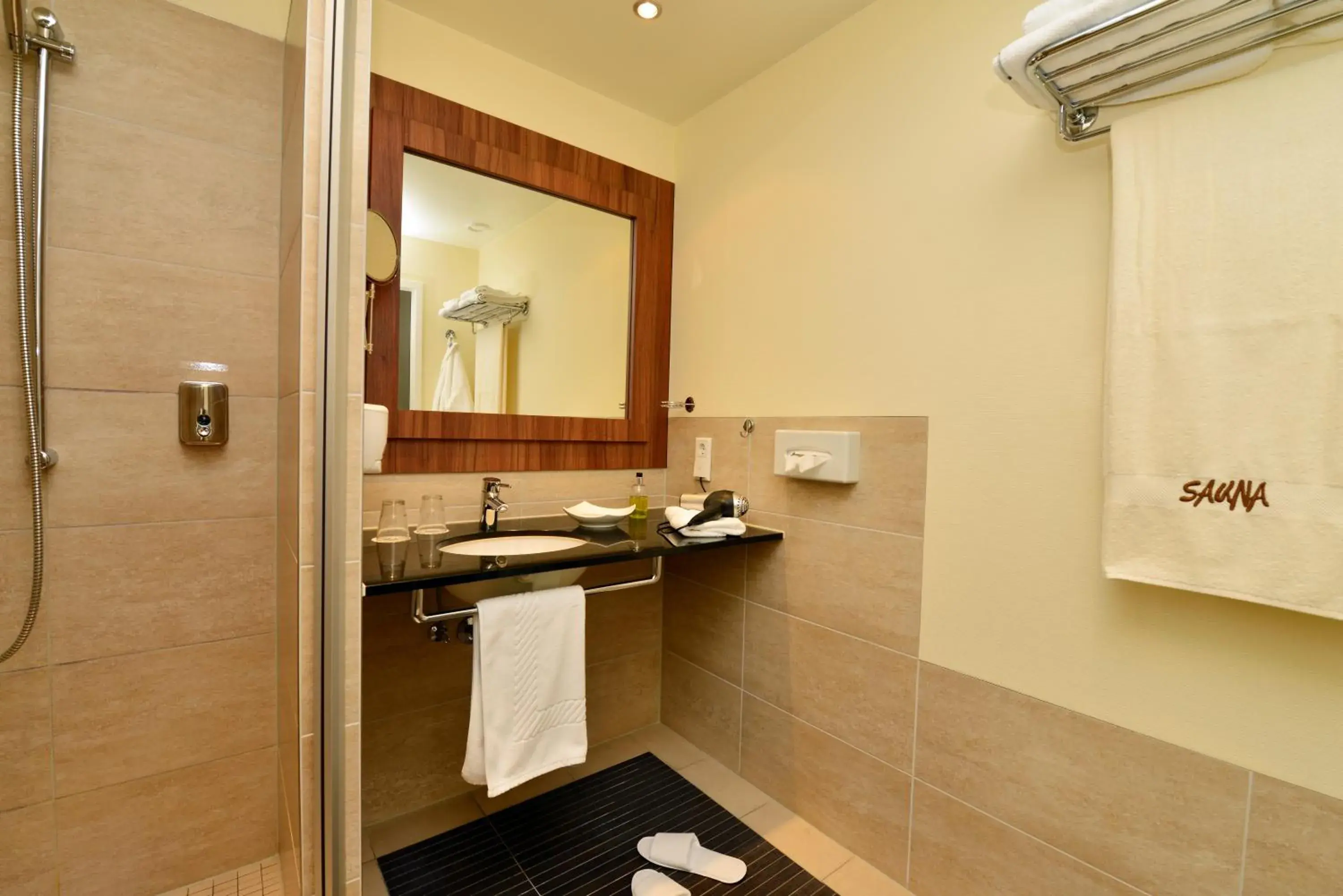 Double Room in Autenrieder Brauereigasthof Double Room in Autenrieder Brauereigasthof