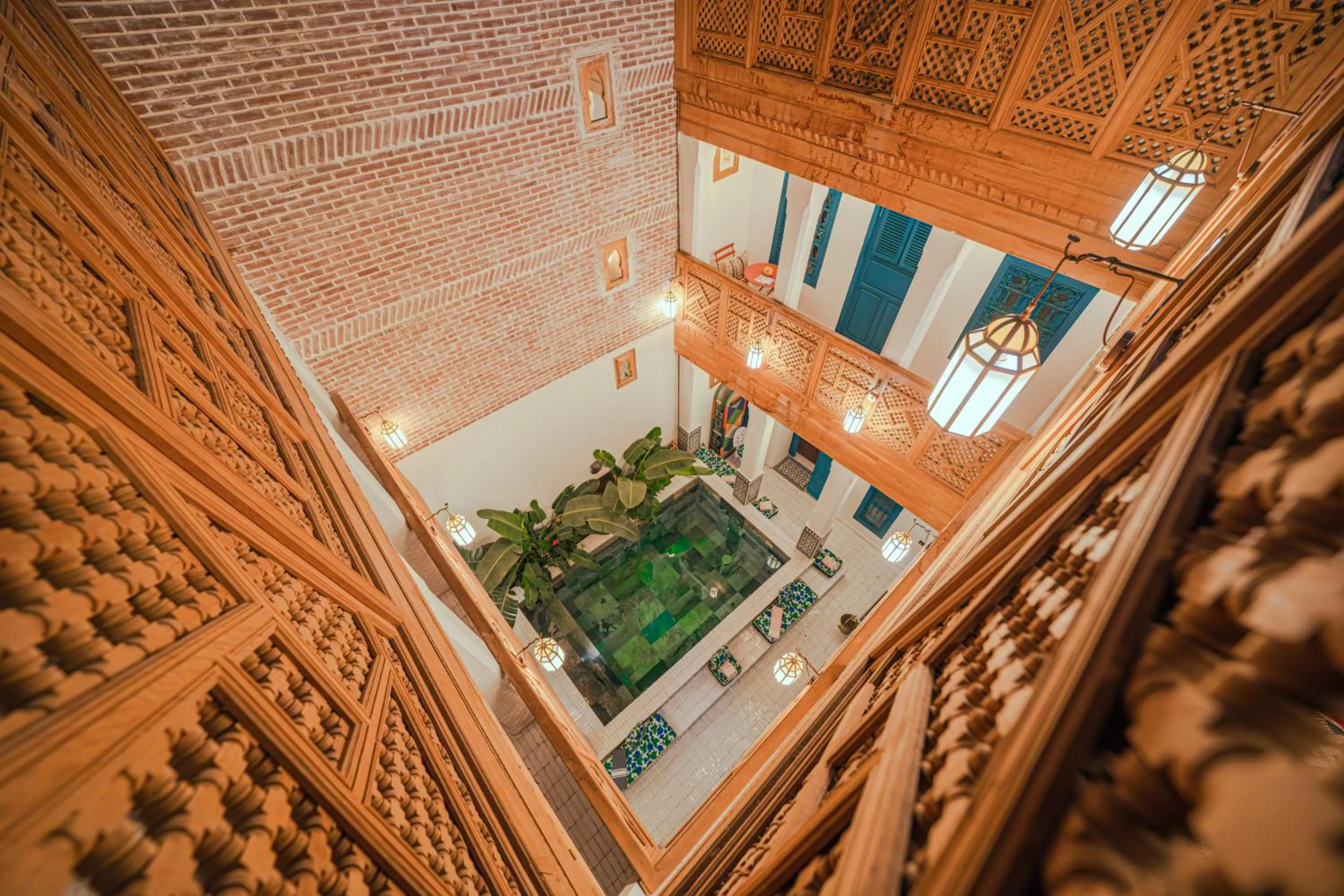 Swimming pool in Riad Tibibt