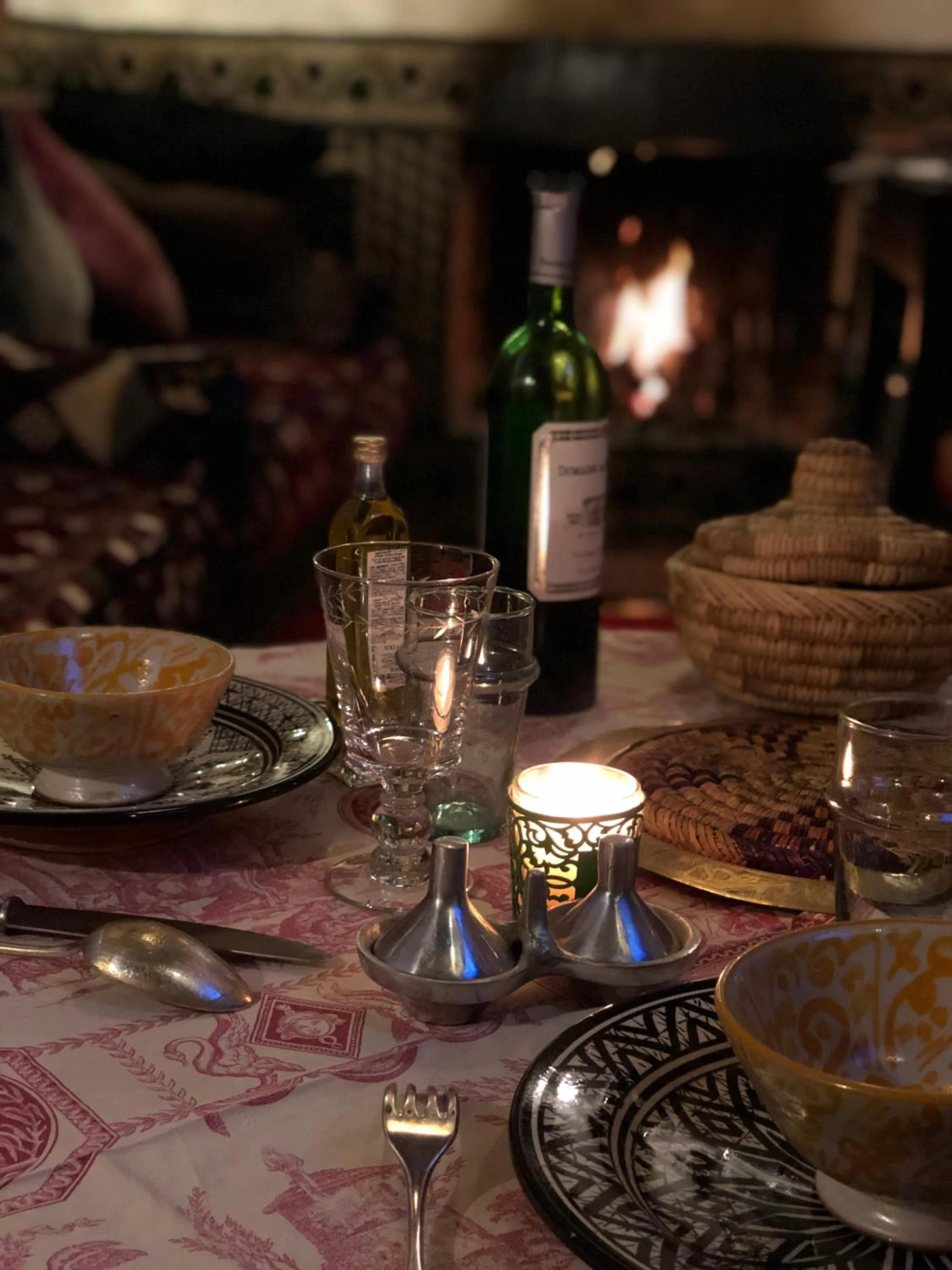 Restaurant/places to eat in Riad Tibibt