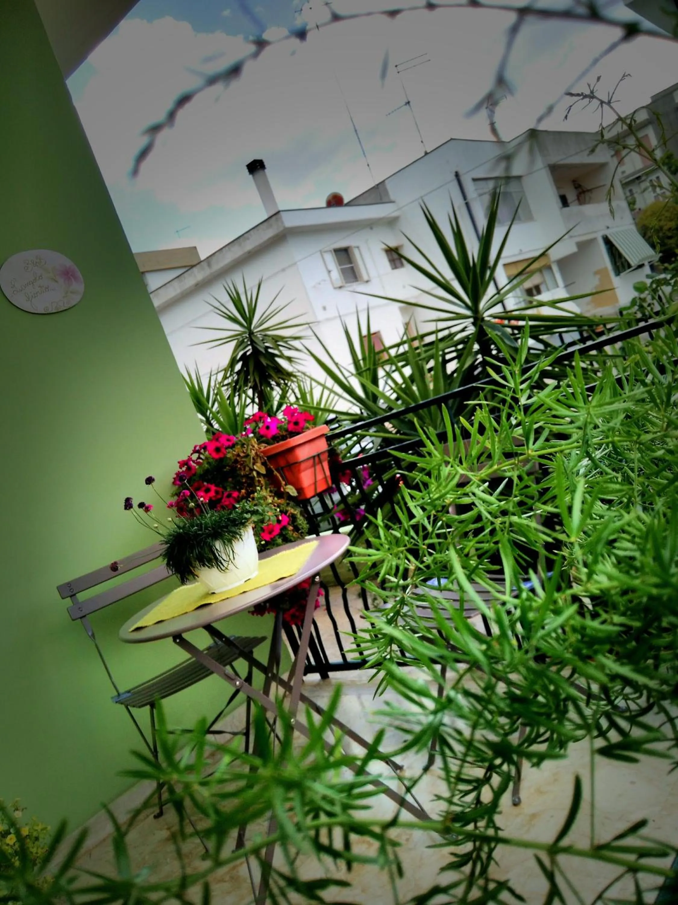 Property building in B&B L'angolo fiorito