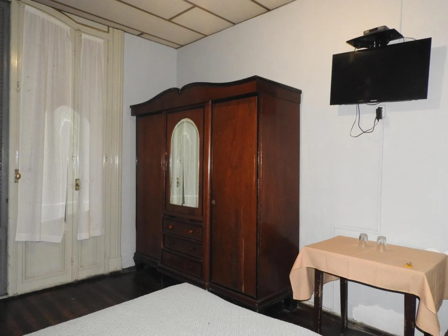 Photo of the whole room in Hotel Ideal