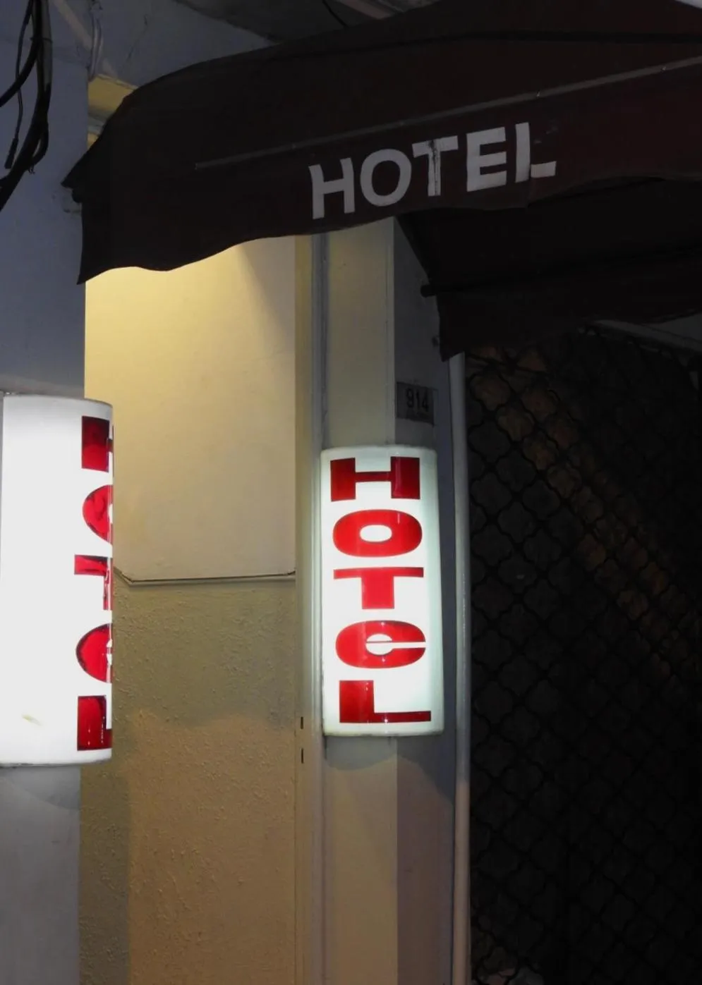 Property logo or sign in Hotel Ideal