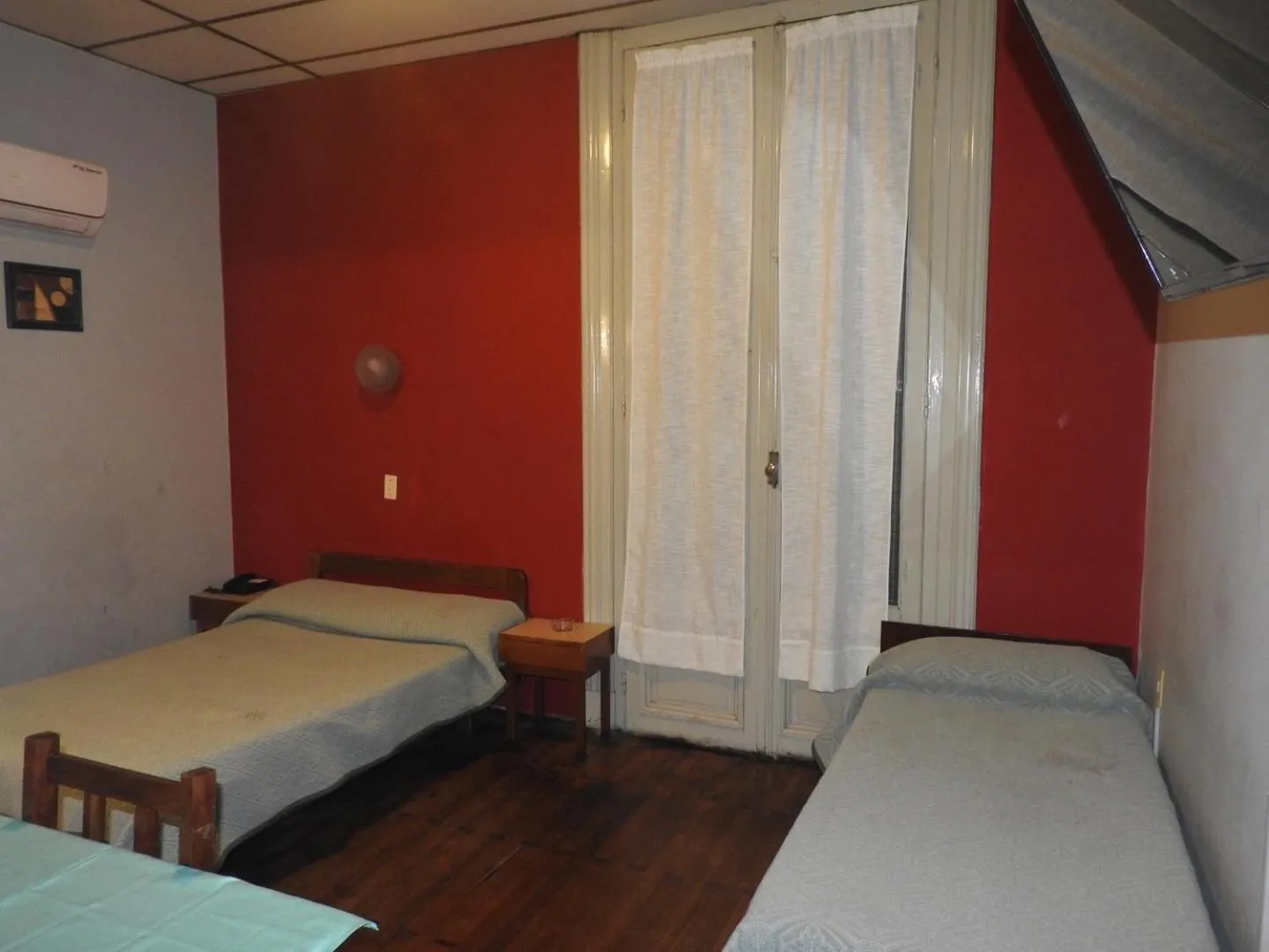 Photo of the whole room, Bed in Hotel Ideal
