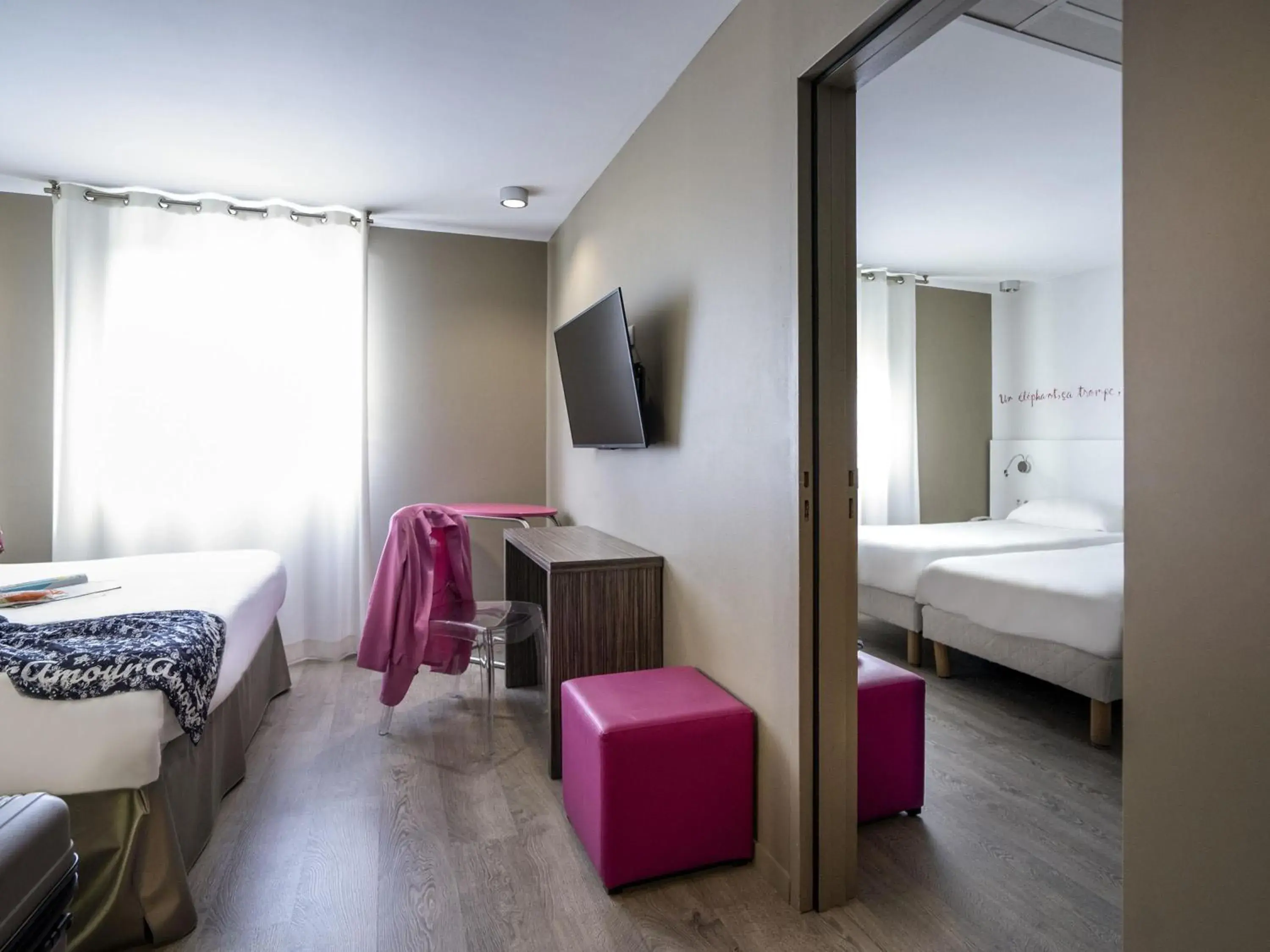 Bedroom, Bed in ibis Styles Rennes St. Gregoire Bedroom, Bed in ibis Styles Rennes St. Gregoire