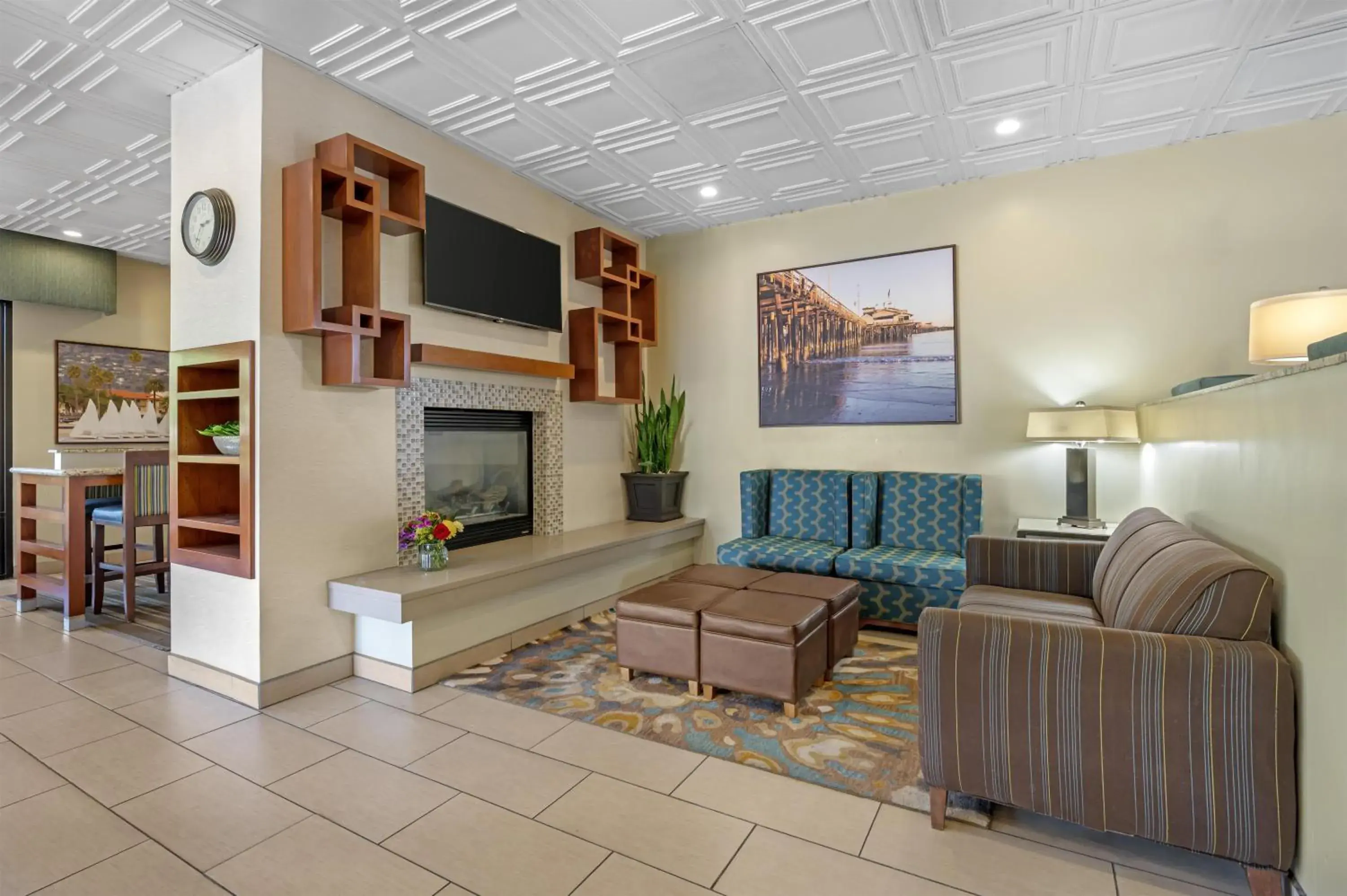 Lobby or reception in Best Western Plus South Coast Inn Lobby or reception in Best Western Plus South Coast Inn