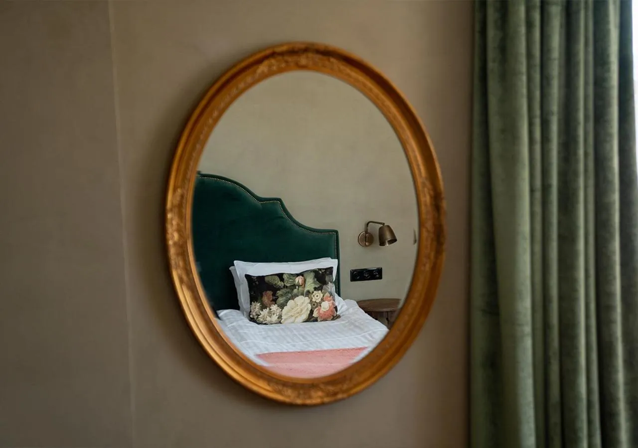 Property building in Langley Resort Napoléon Bonaparte