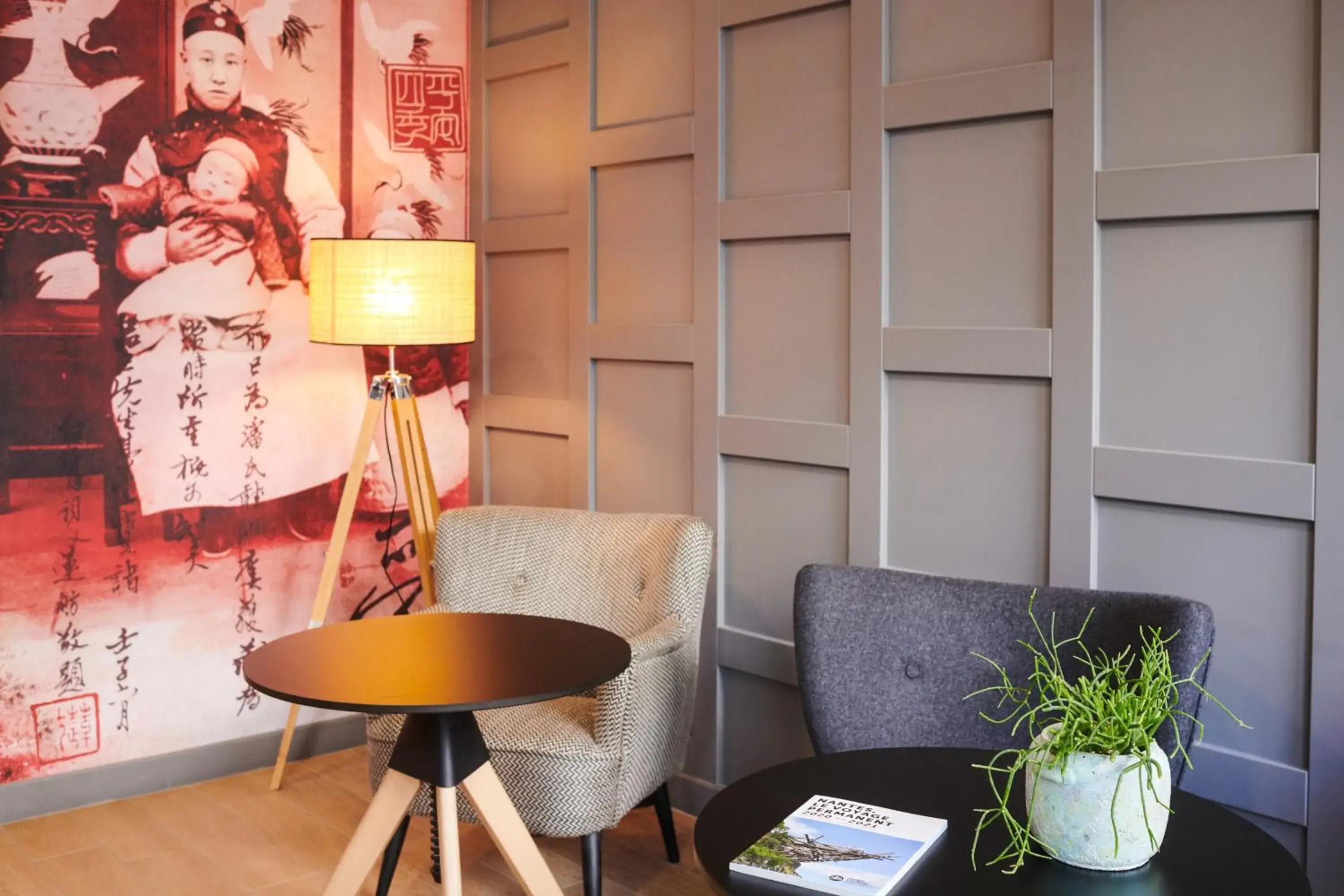 Lounge or bar in Ibis Styles Nantes Centre Place Graslin Lounge or bar in Ibis Styles Nantes Centre Place Graslin