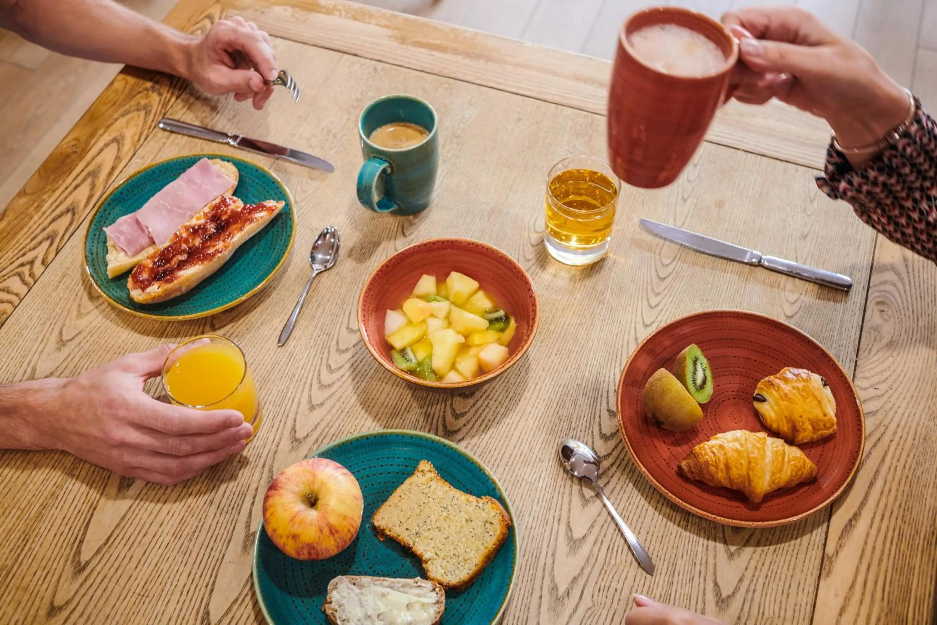 Breakfast in Ibis Styles Nantes Centre Place Graslin