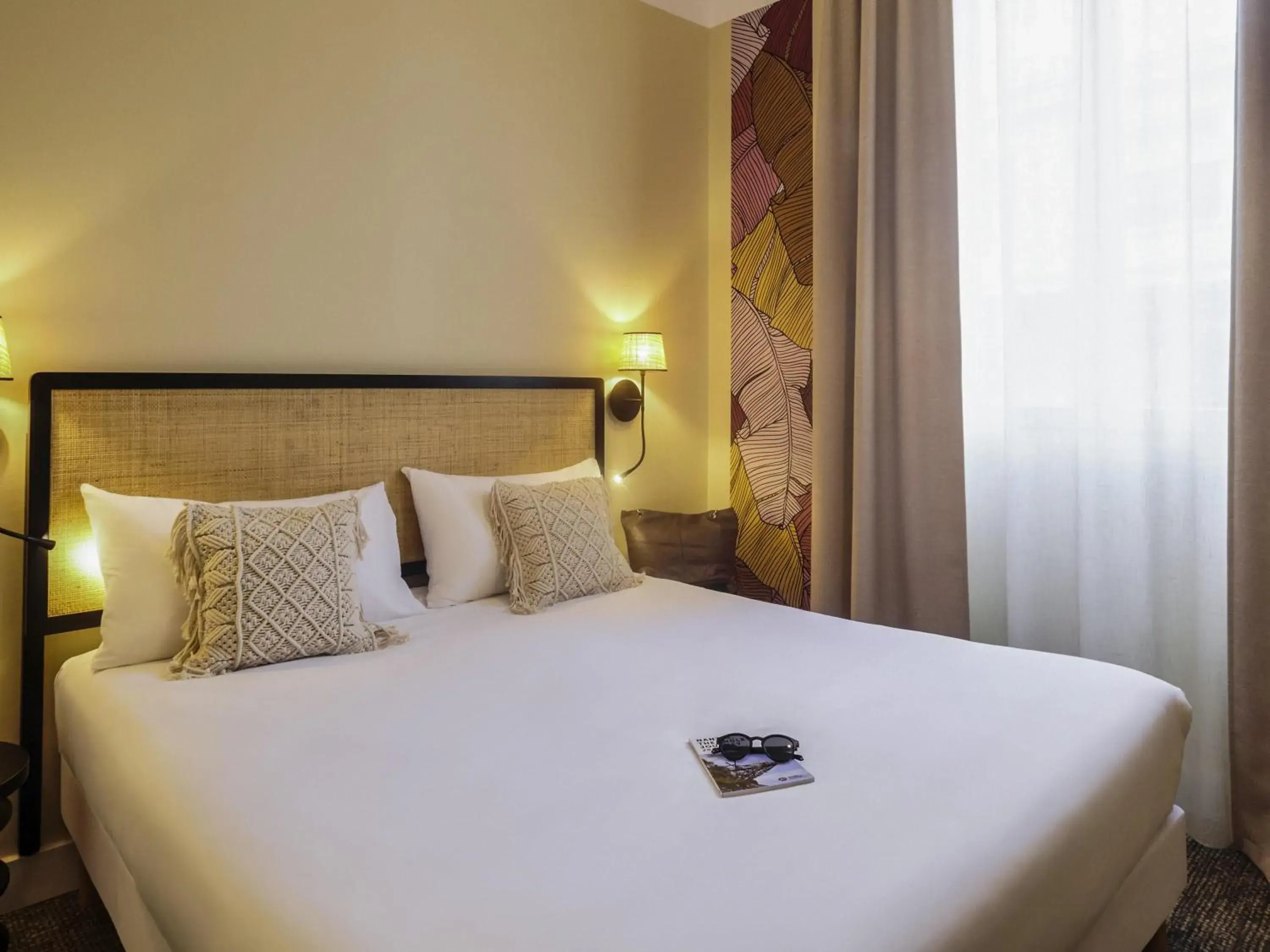 Bedroom, Bed in Ibis Styles Nantes Centre Place Graslin Bedroom, Bed in Ibis Styles Nantes Centre Place Graslin