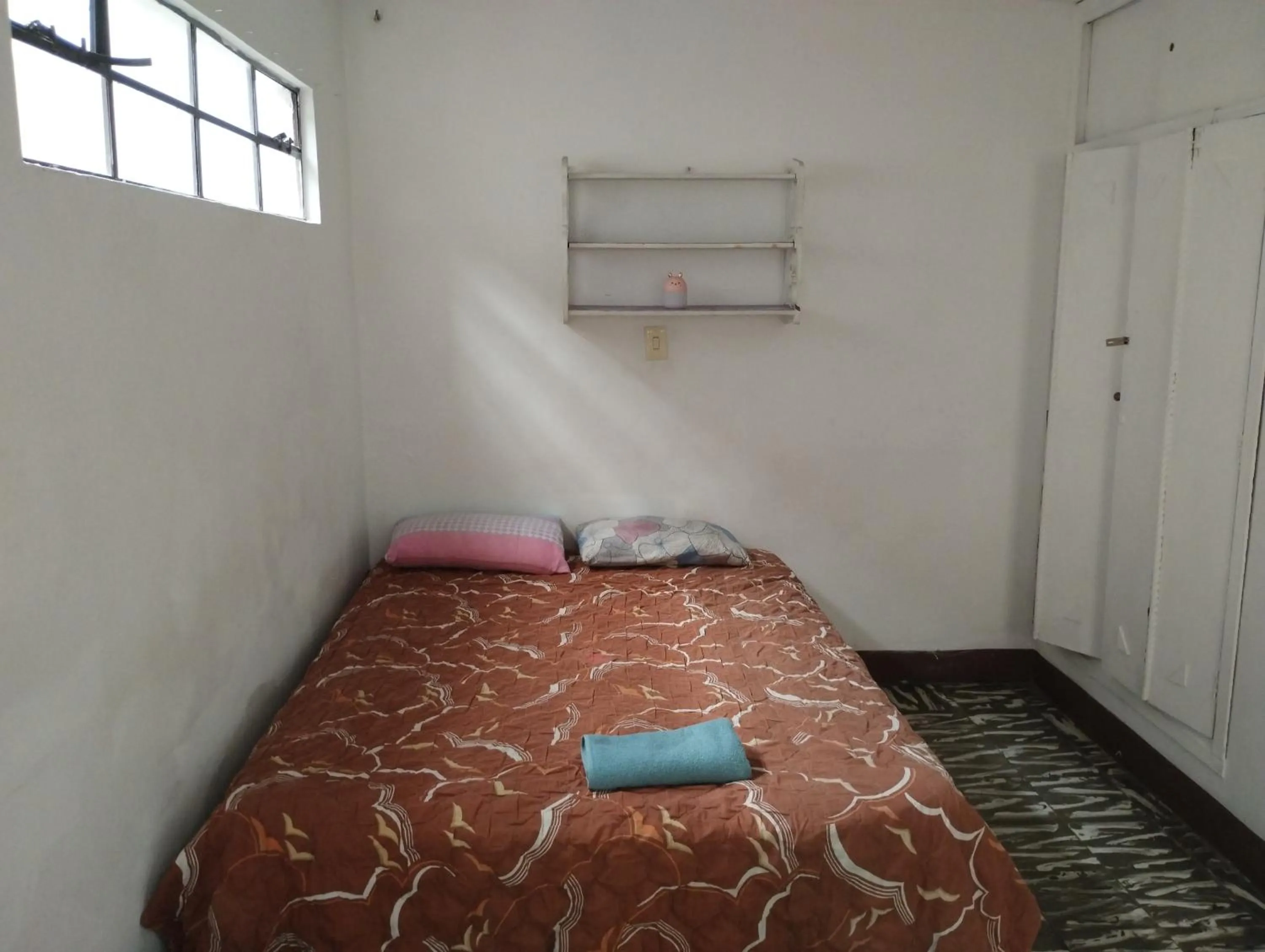 Bed in Habita Estudios Laureles