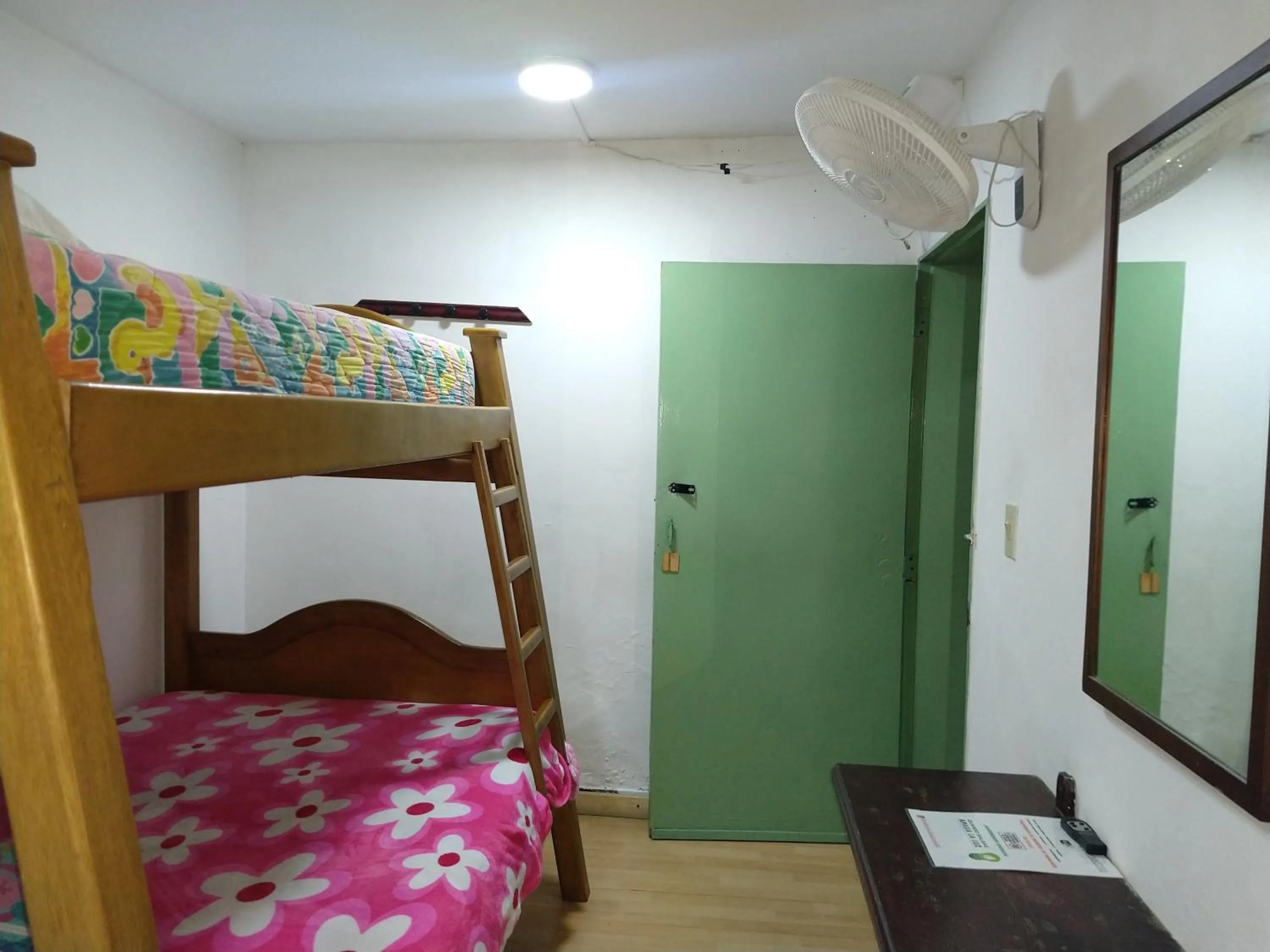 Bed in Habita Estudios Laureles