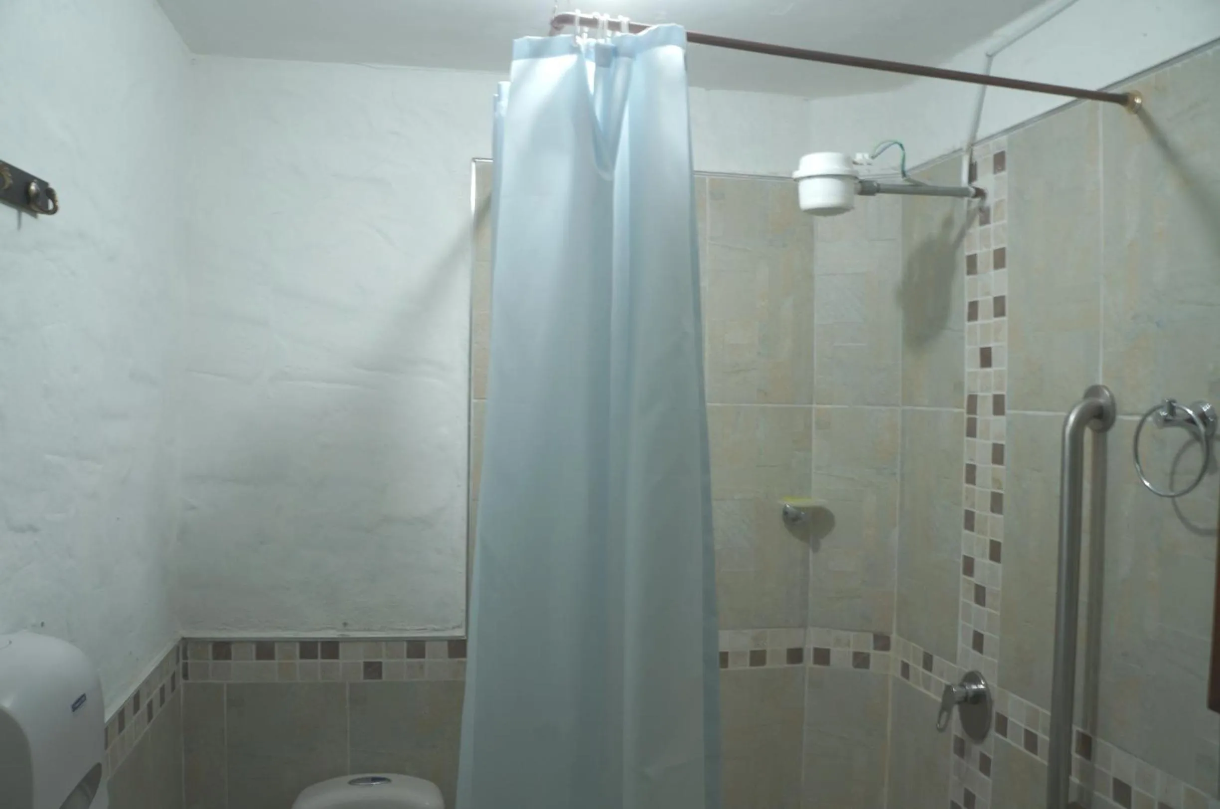 Habita Estudios Laureles