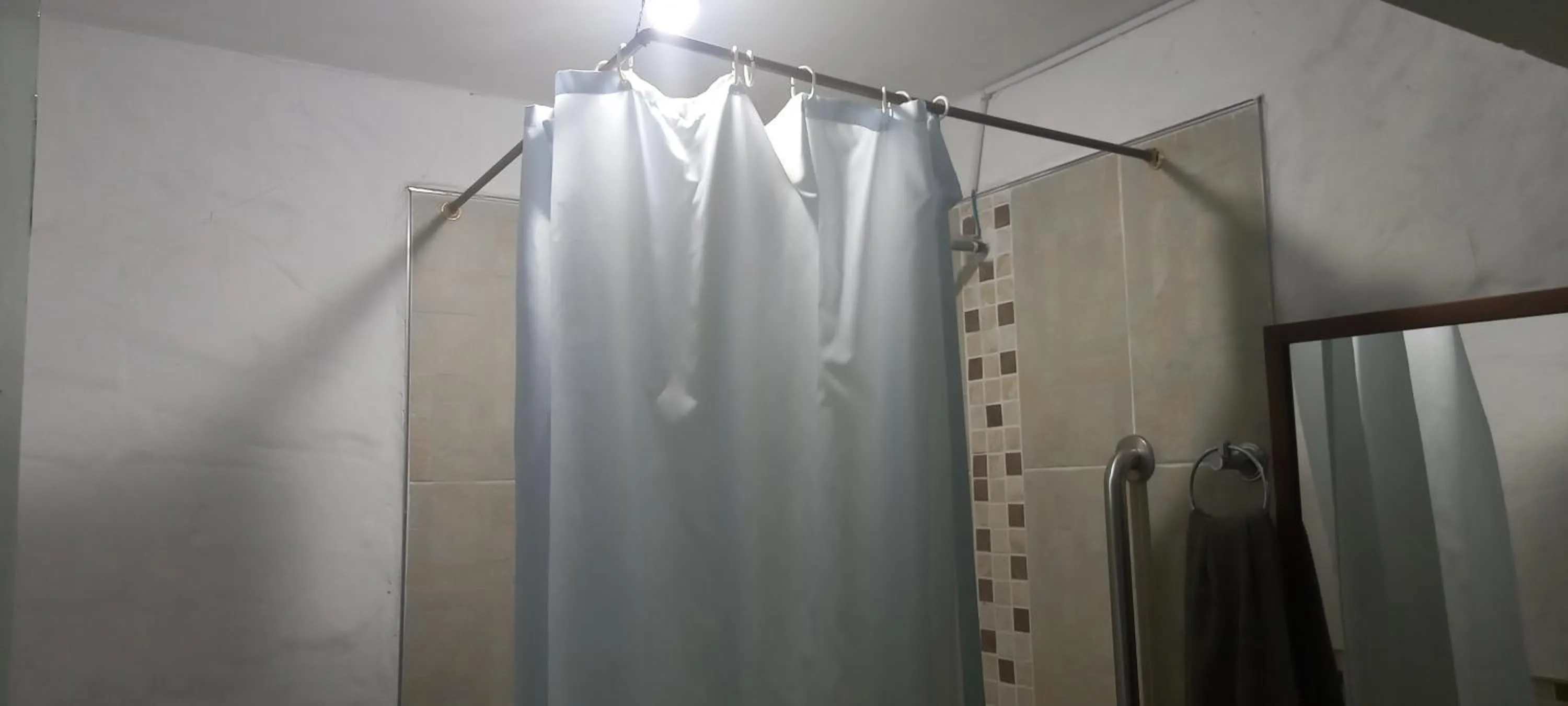 Habita Estudios Laureles