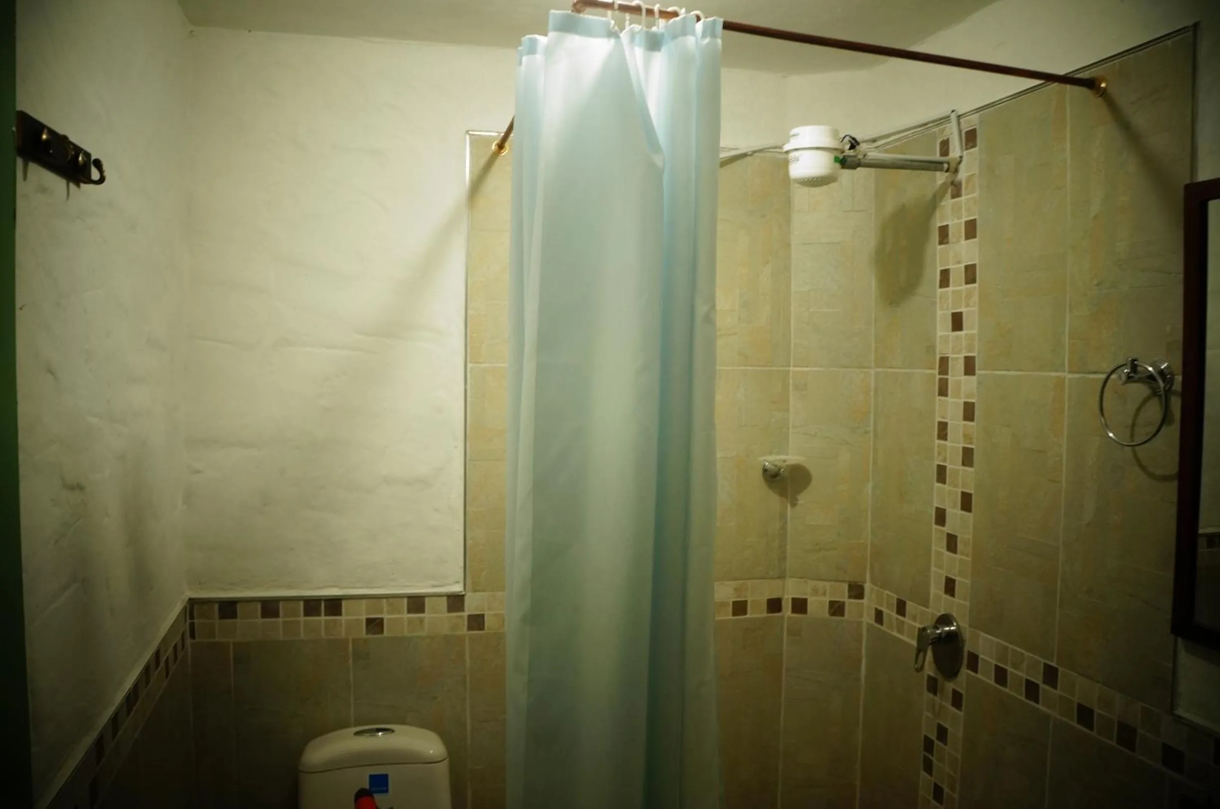 Habita Estudios Laureles