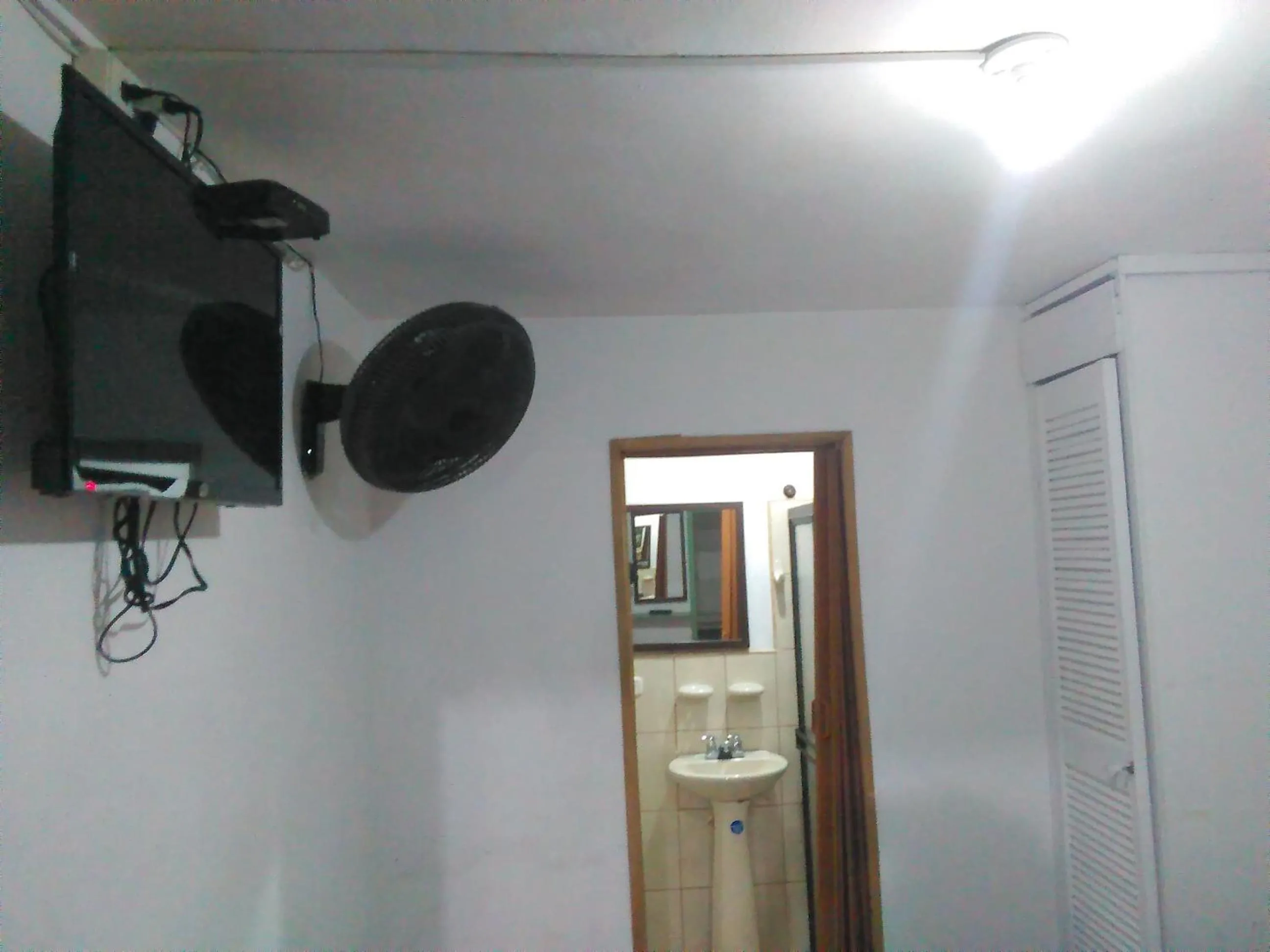 Habita Estudios Laureles