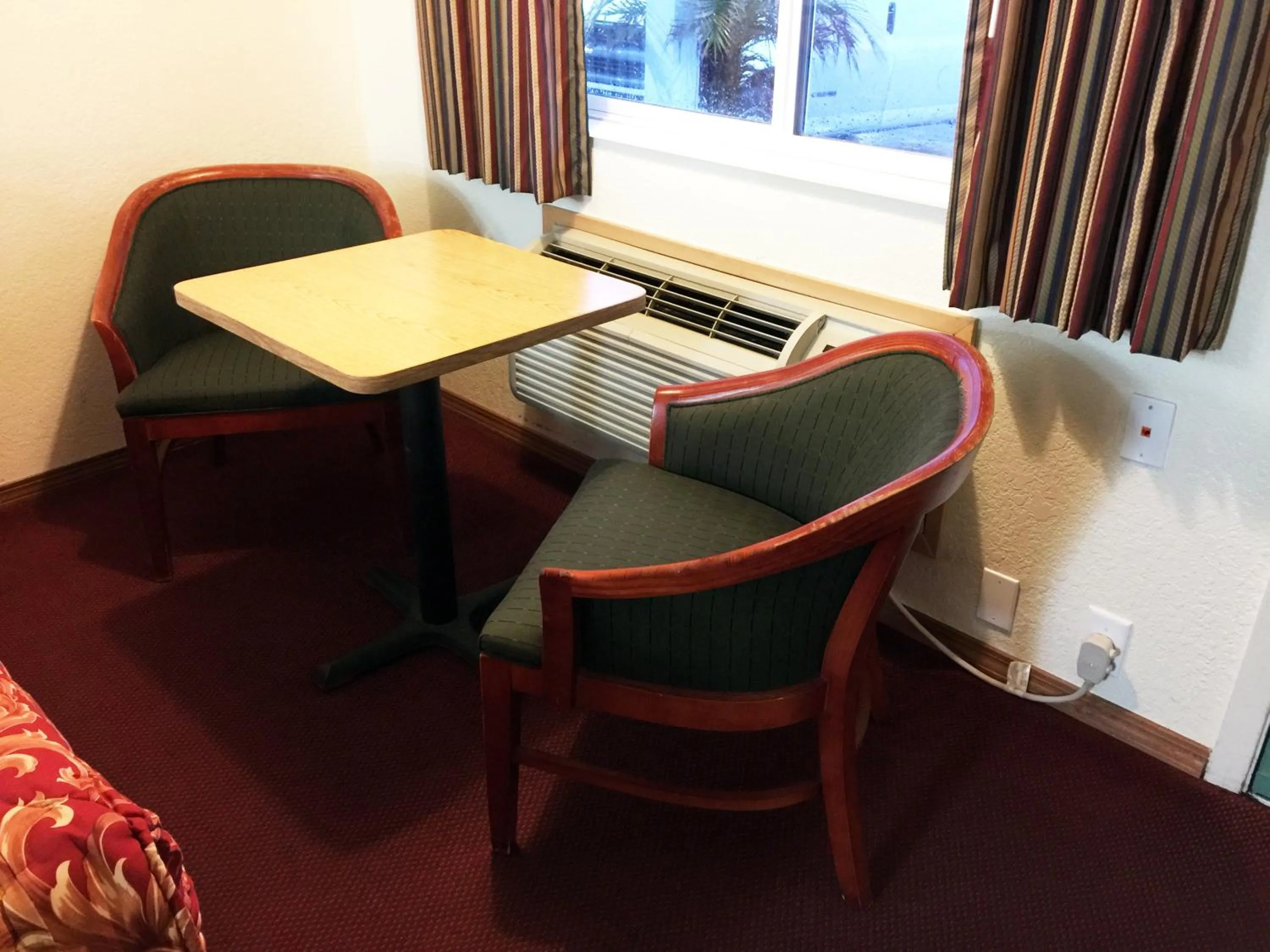 Seating area in Westward Inn