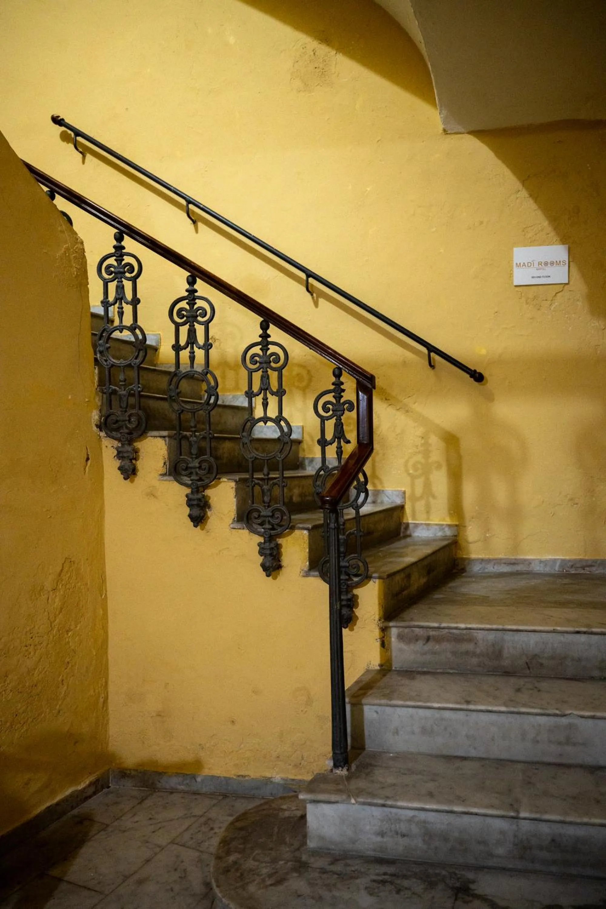 Facade/entrance in Madì Rooms