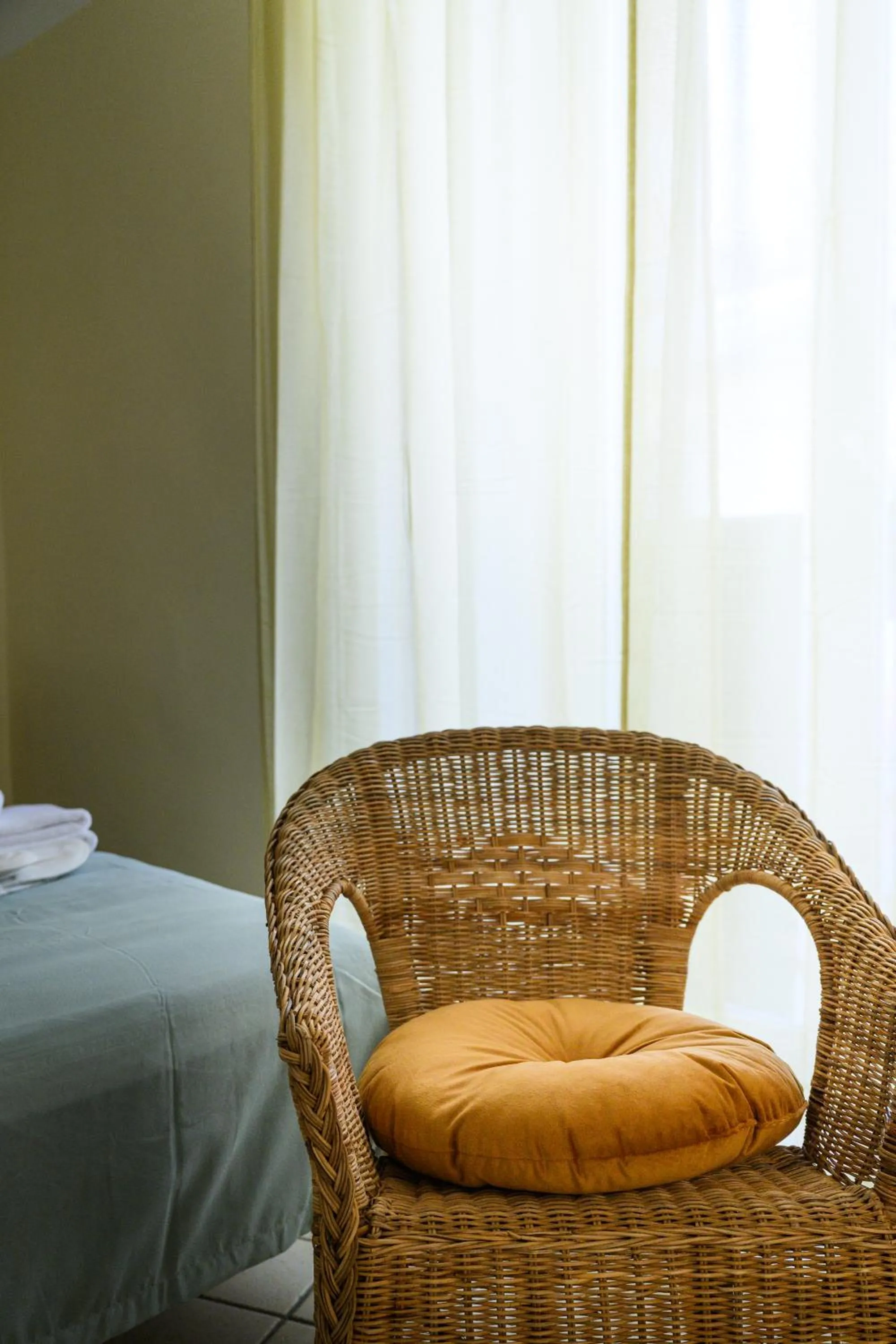 Bedroom, Bed in Madì Rooms
