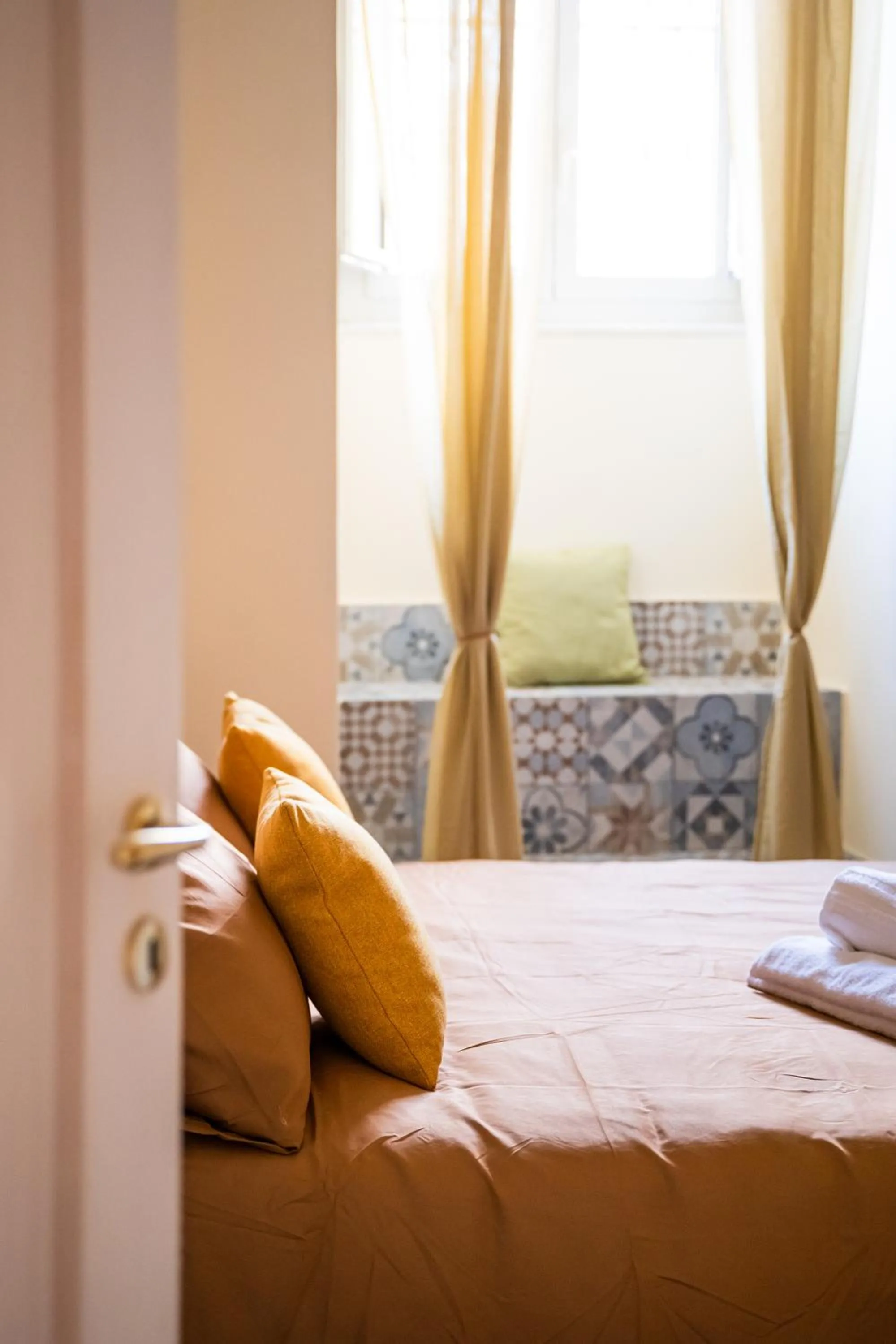 Photo of the whole room, Bed in Madì Rooms