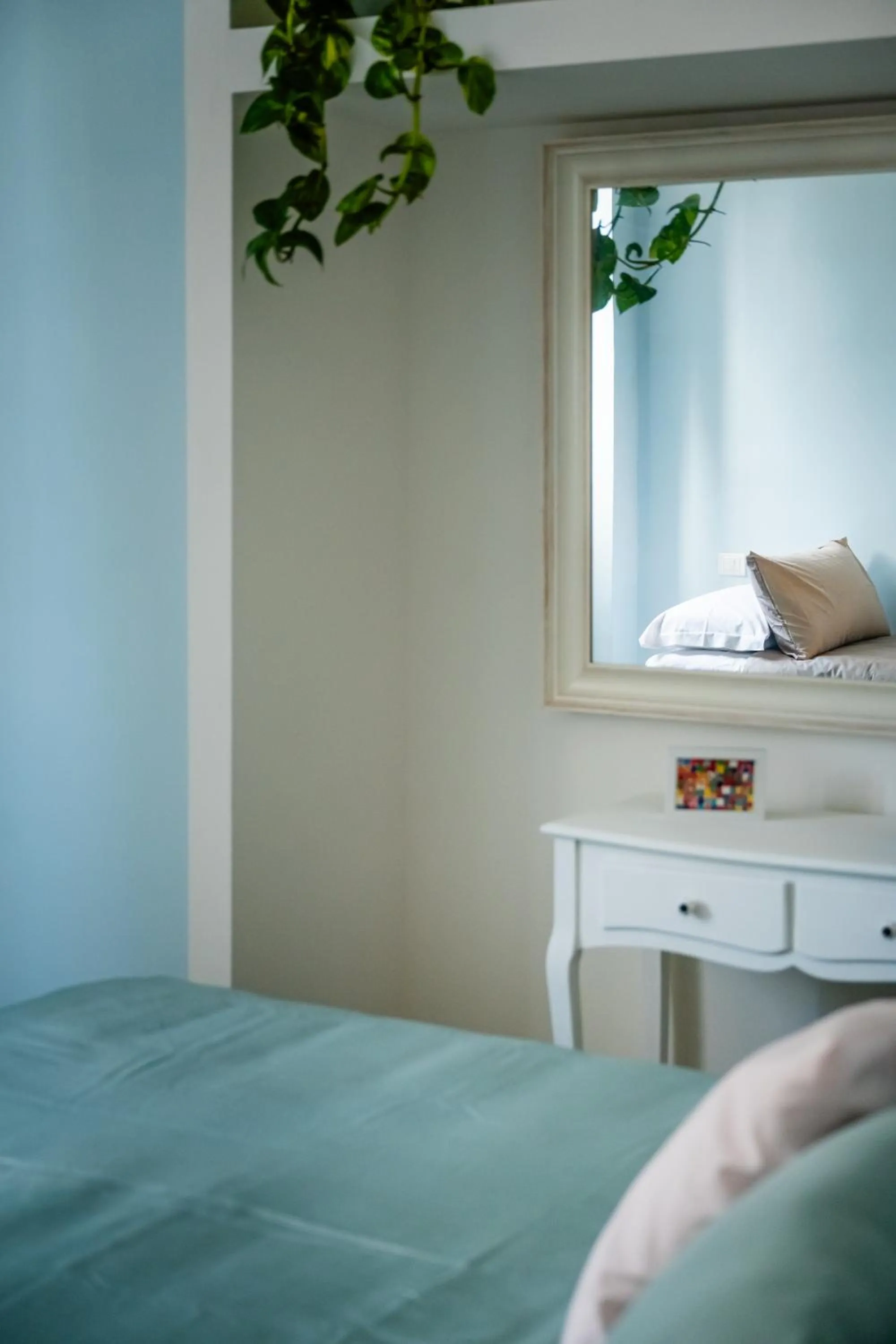 Bedroom, Bed in Madì Rooms