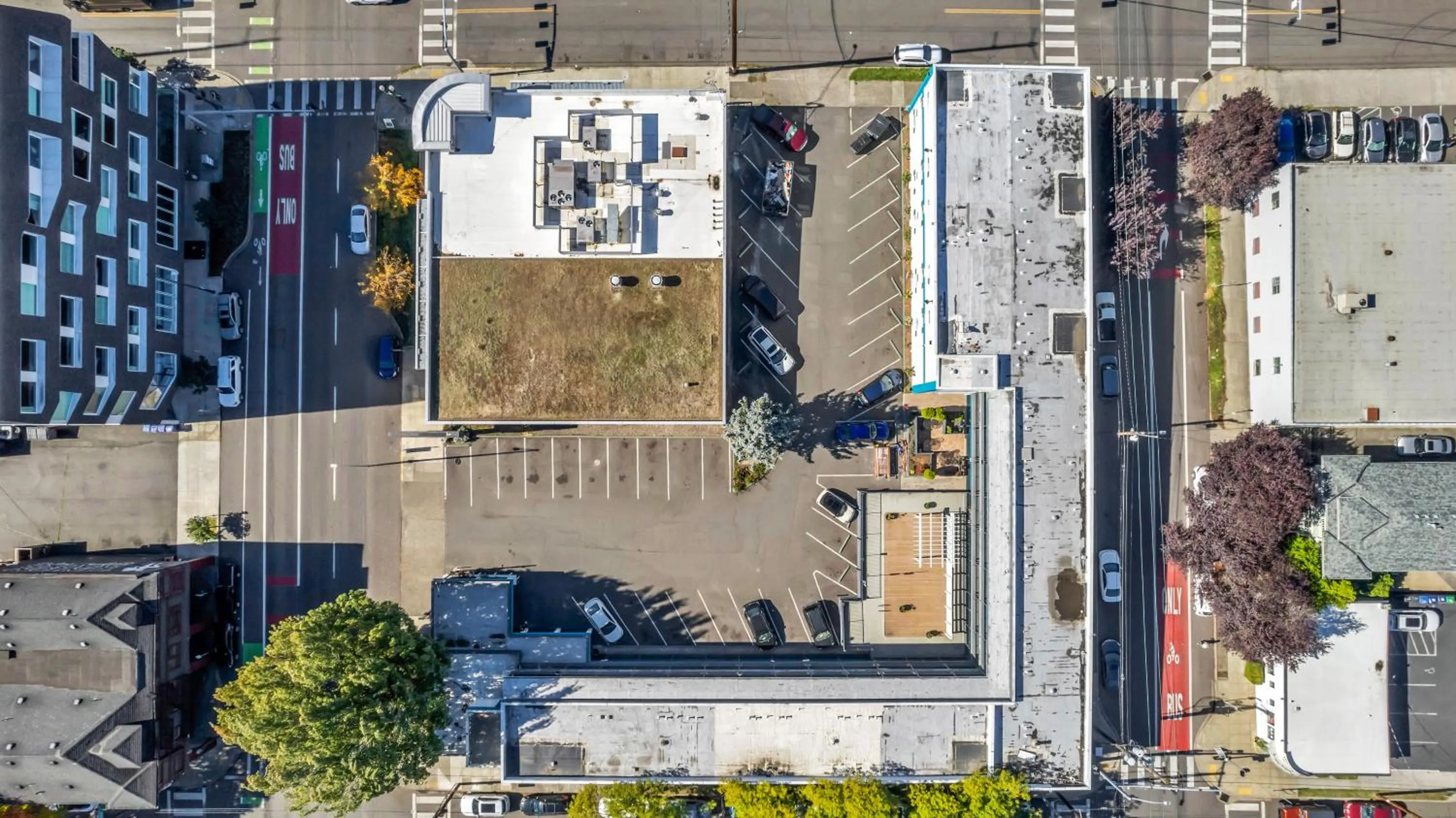 Property building in Eastside Lodge