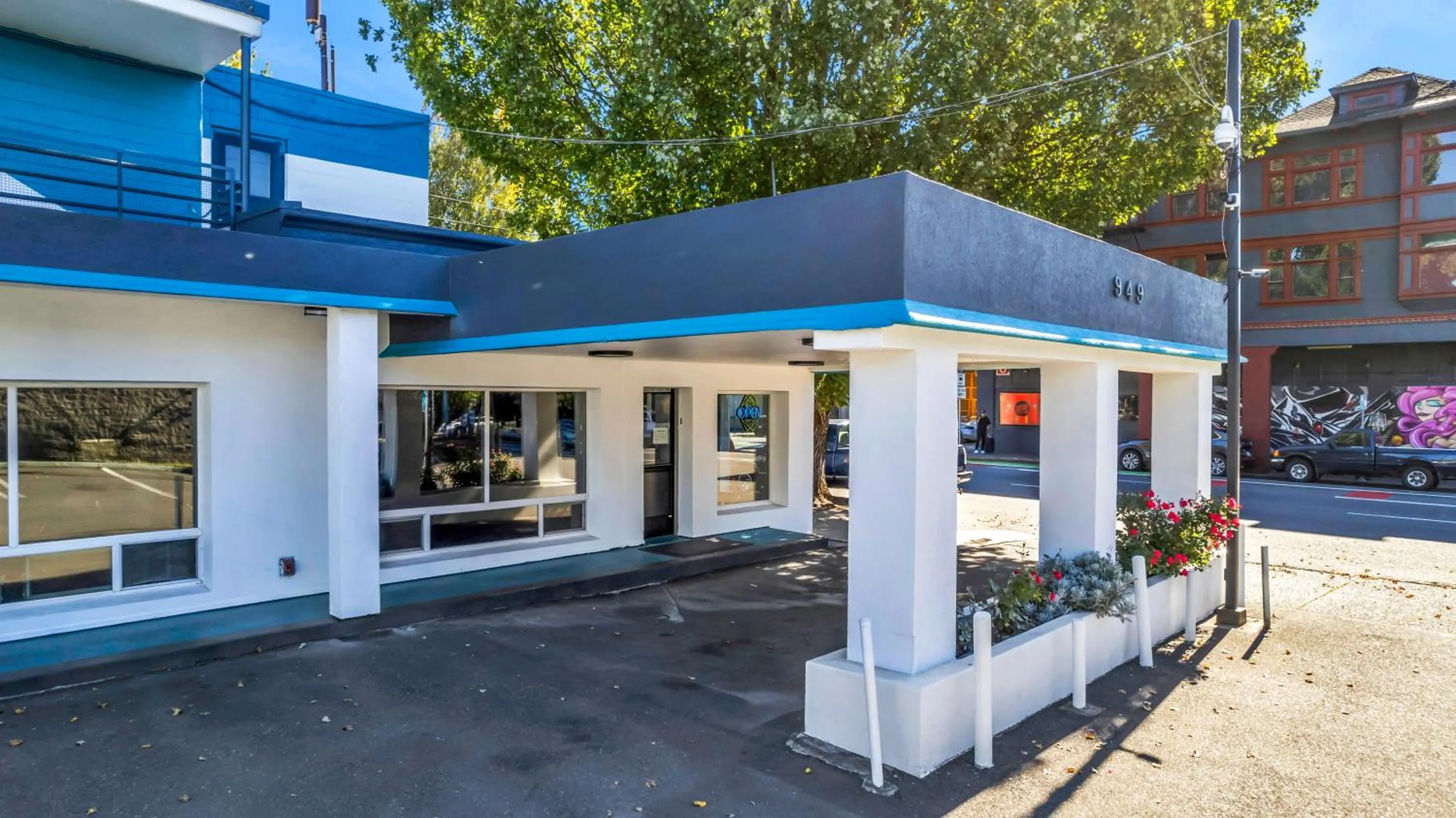 Property building in Eastside Lodge