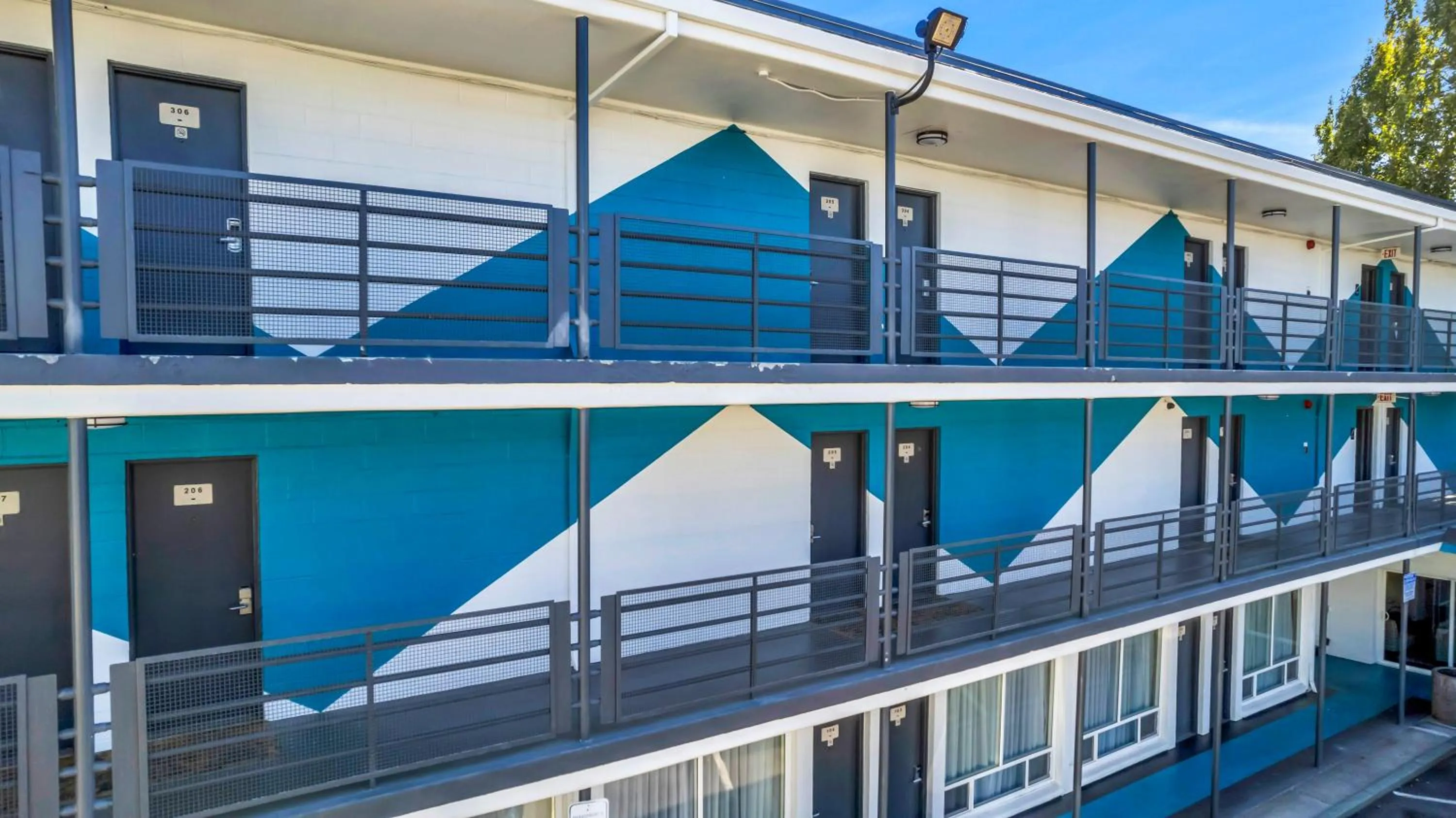 Property building in Eastside Lodge