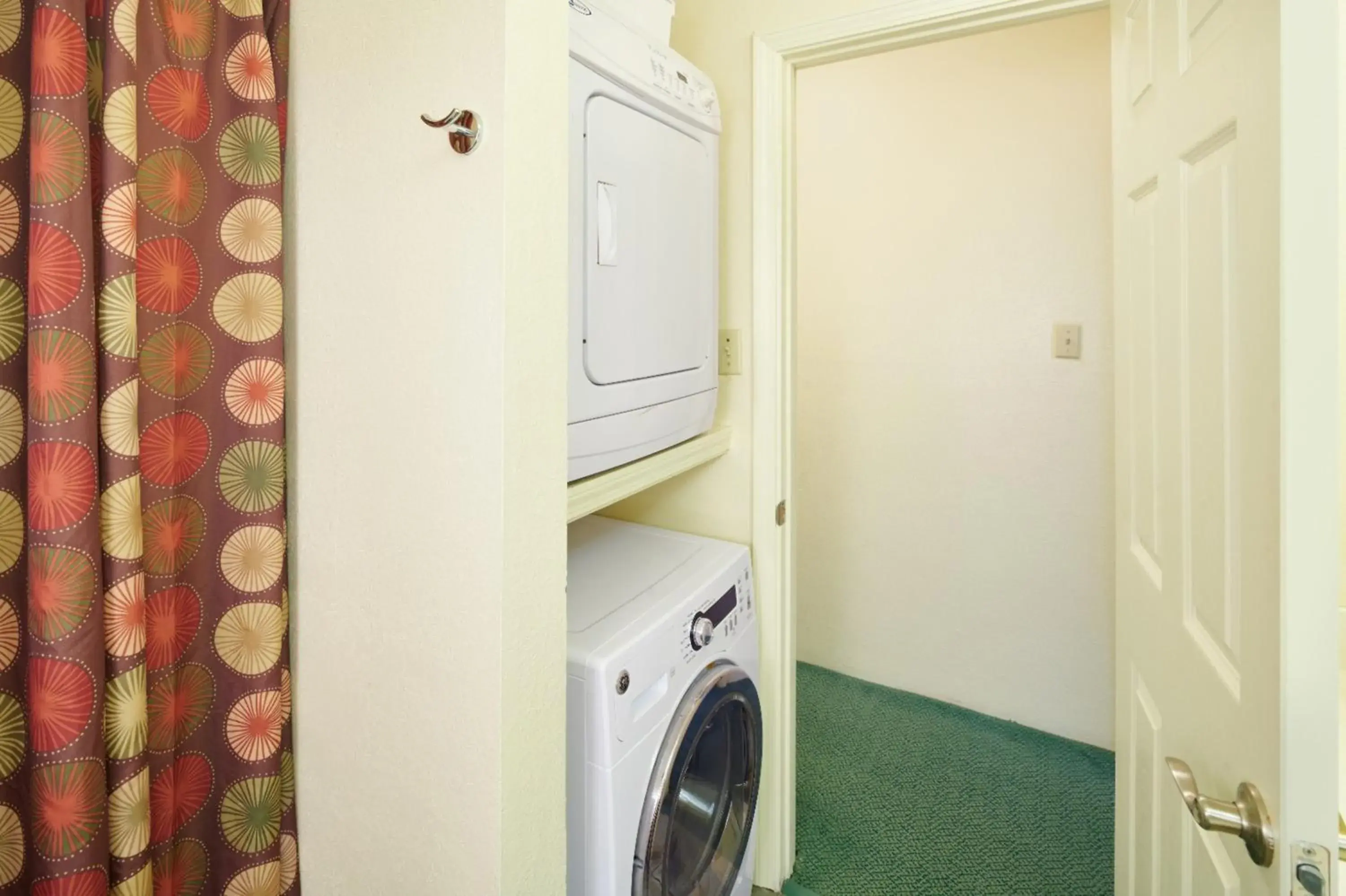 Bathroom in Banyan Harbor Resort Bathroom in Banyan Harbor Resort