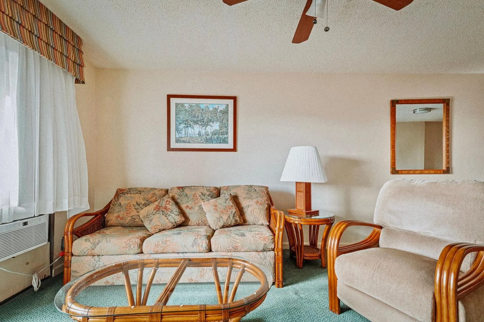 Photo of the whole room in Banyan Harbor Resort