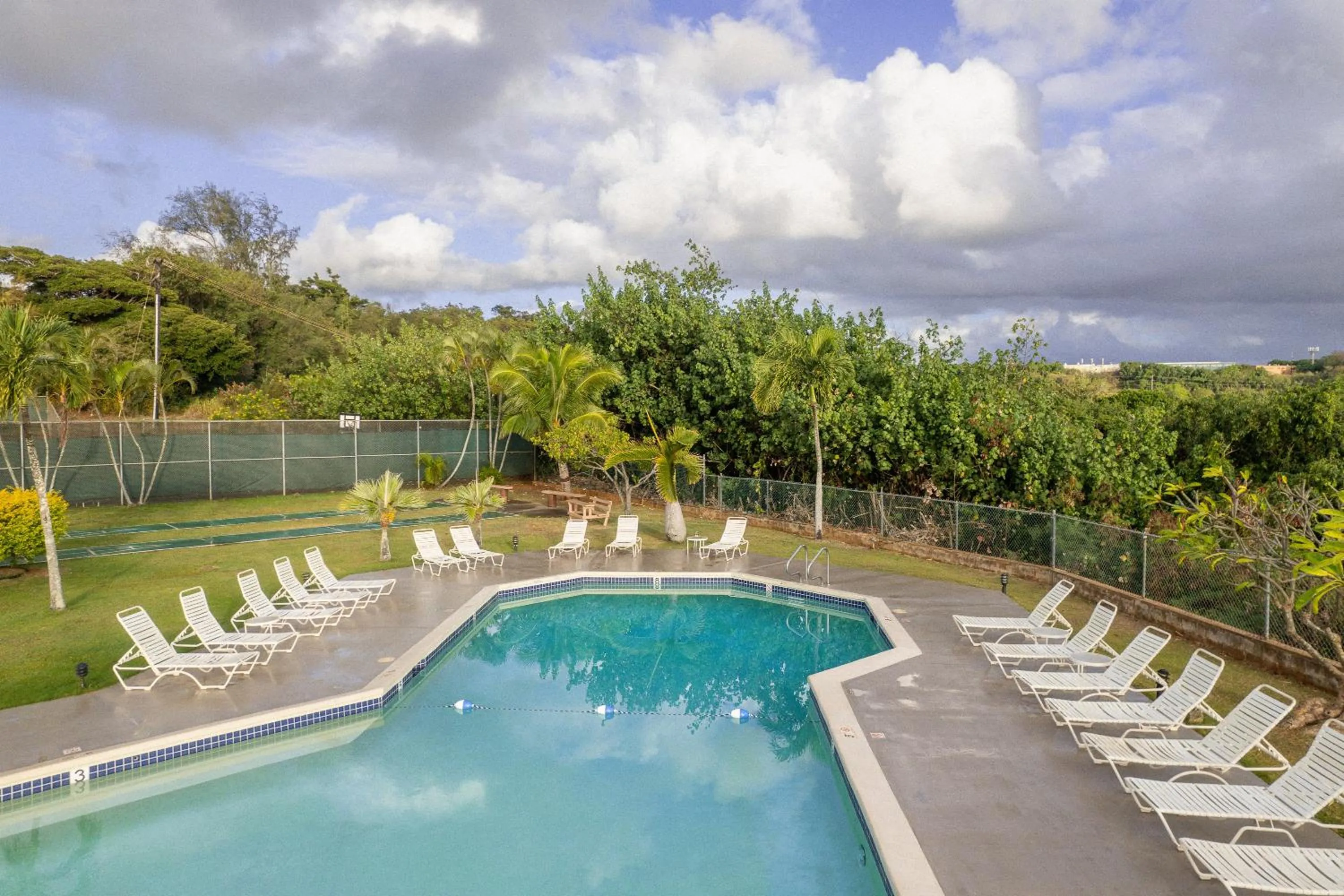 Swimming pool in Banyan Harbor Resort