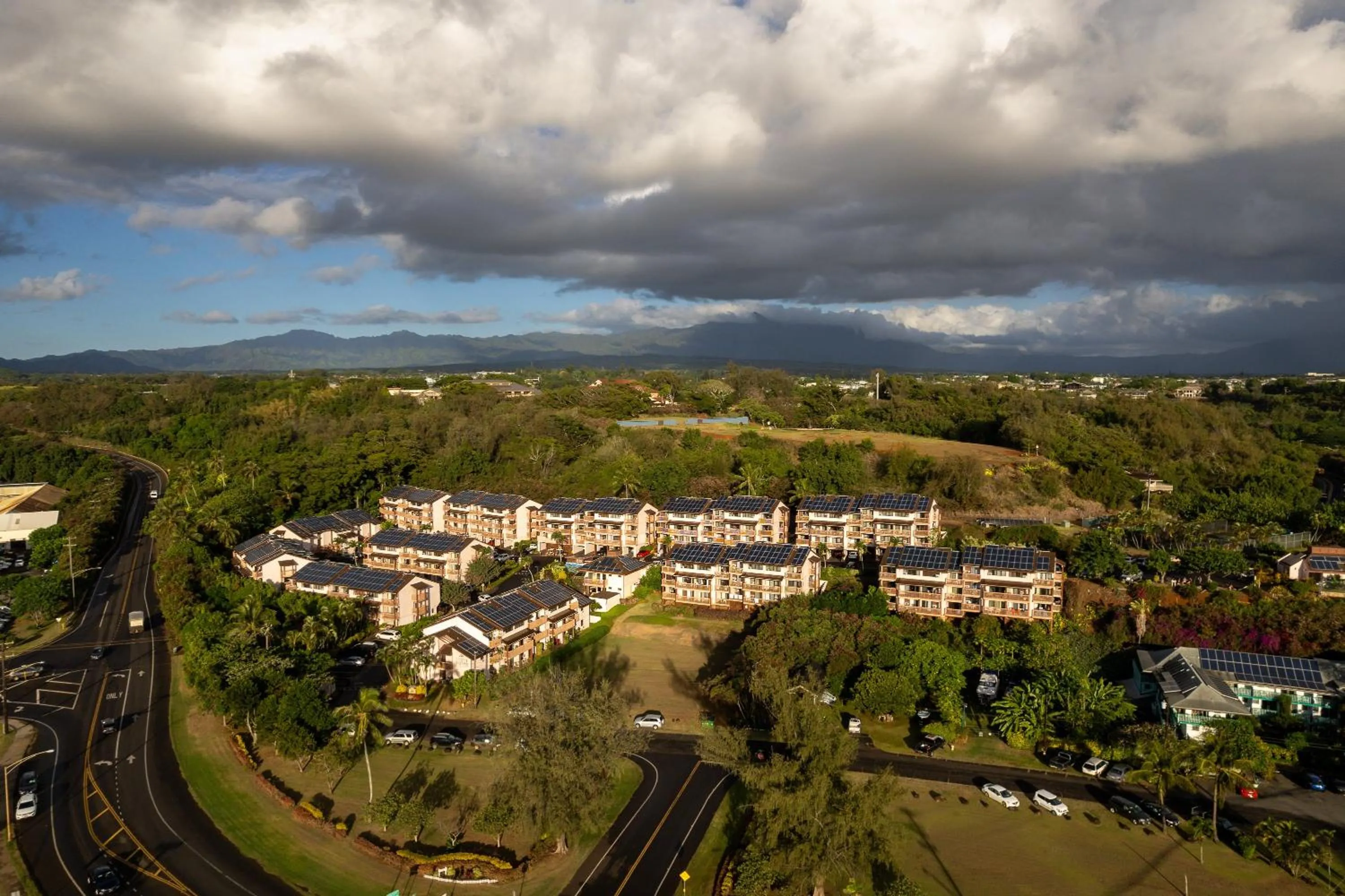Property building in Banyan Harbor Resort