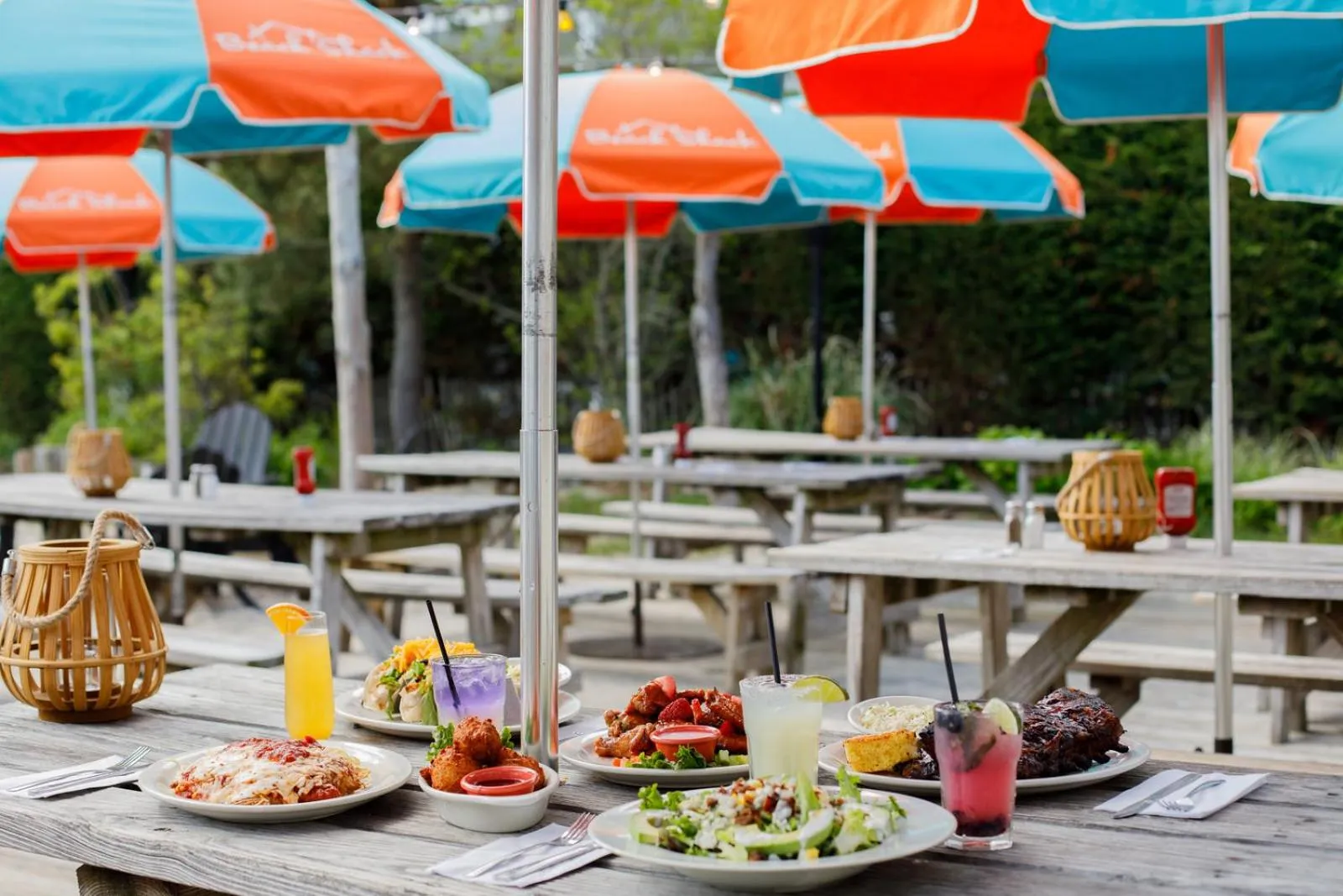 Restaurant/places to eat in Beach Shack