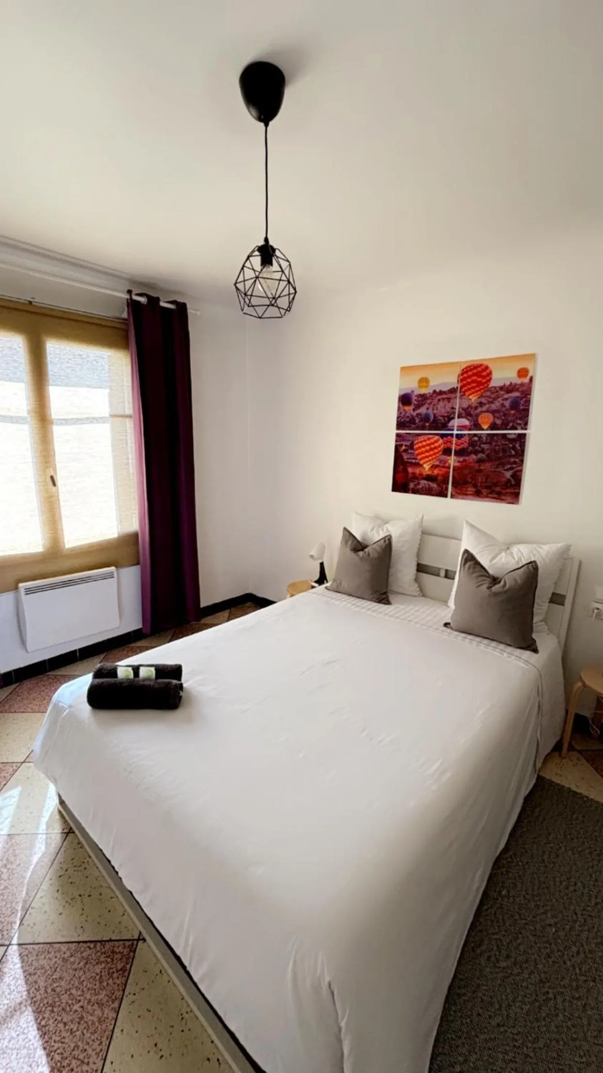 Bed in appartement L'OLIVIER