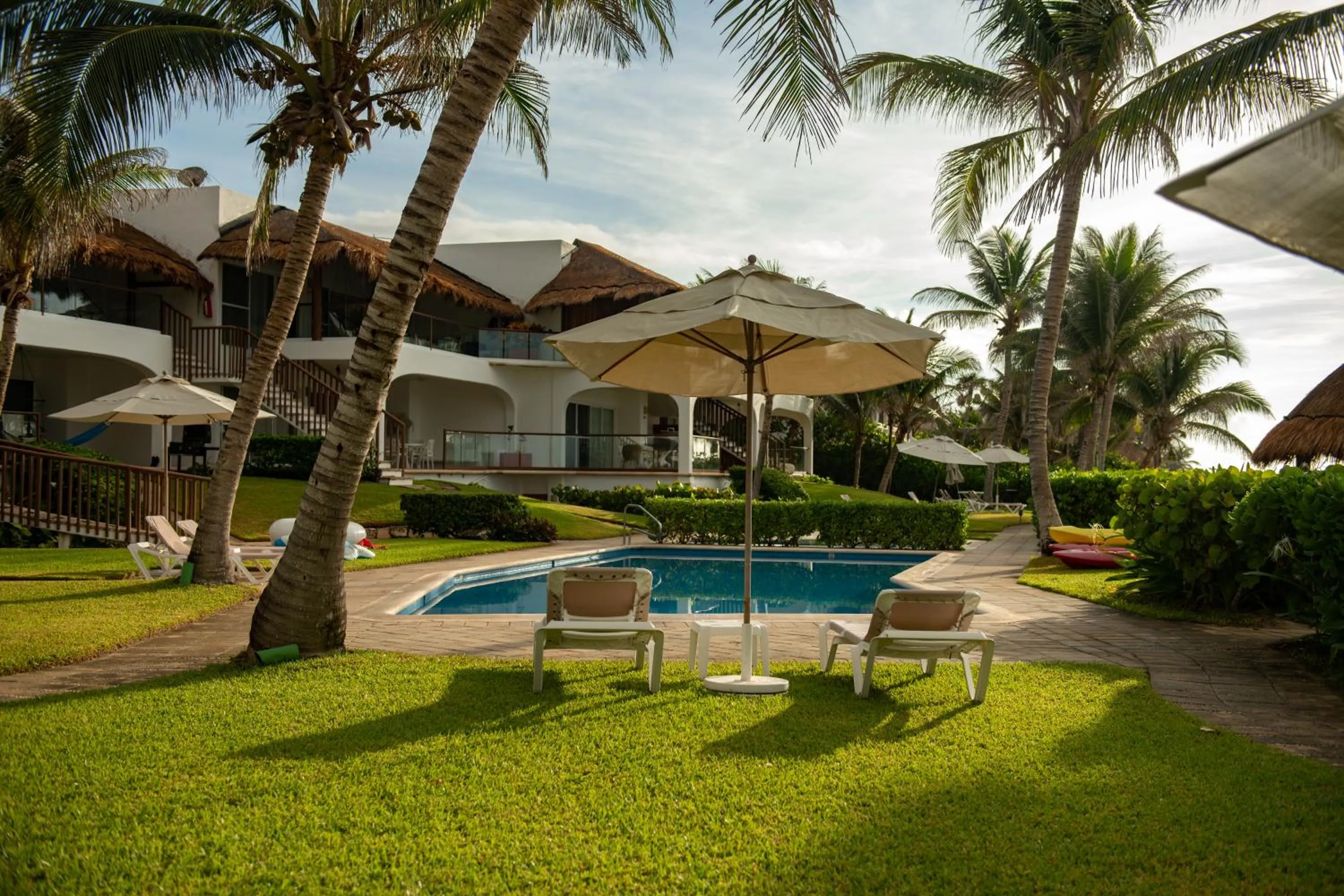 Swimming pool in Las Villas Akumal