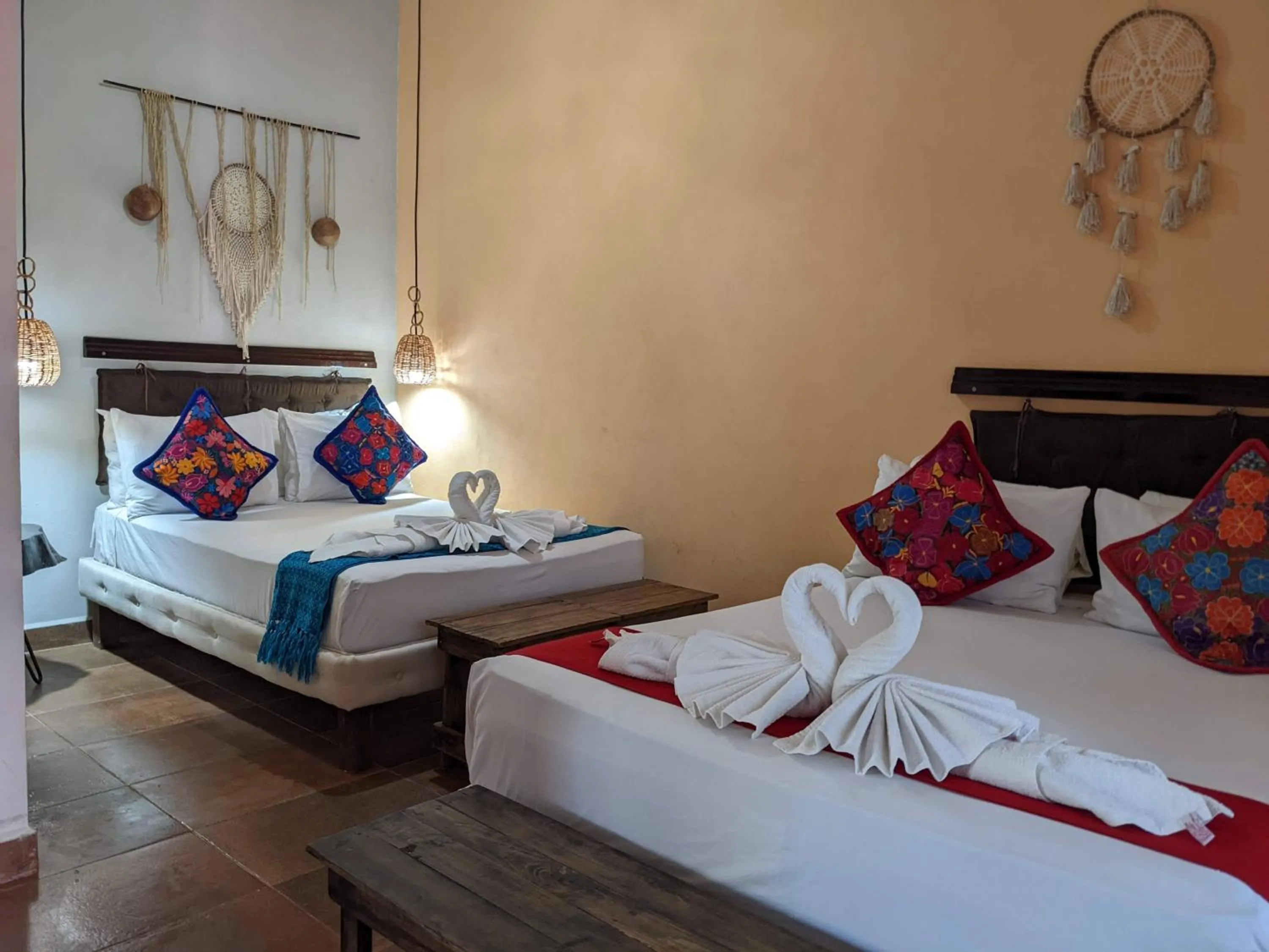 Bed in Casa Aluxes Hotel