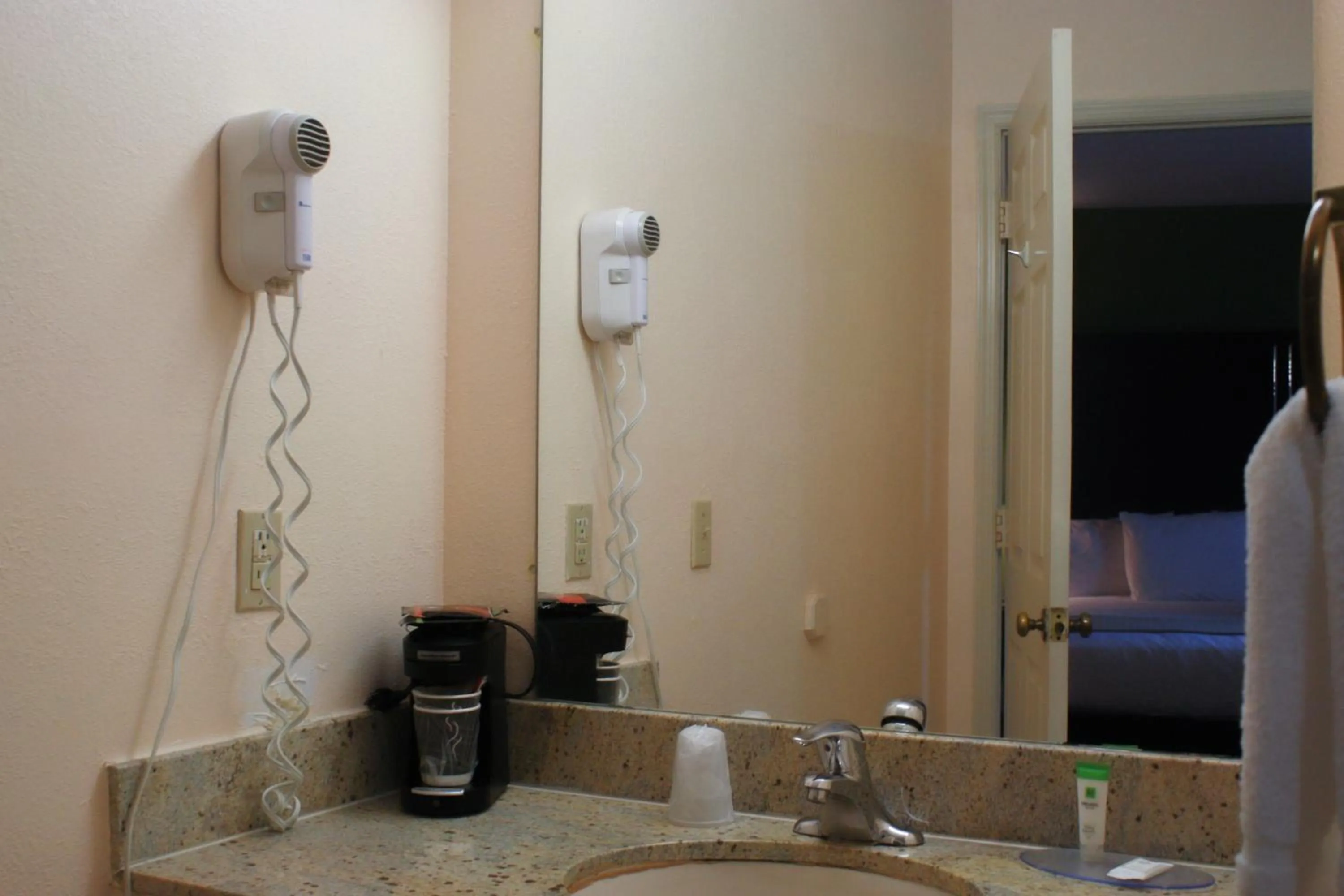 Bathroom in Mountain Valley Inn