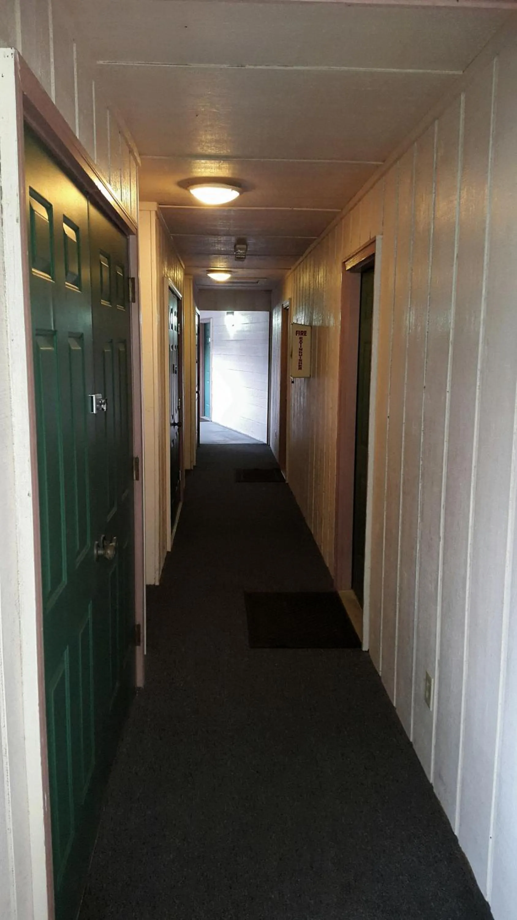 Property building in Mountain Valley Inn