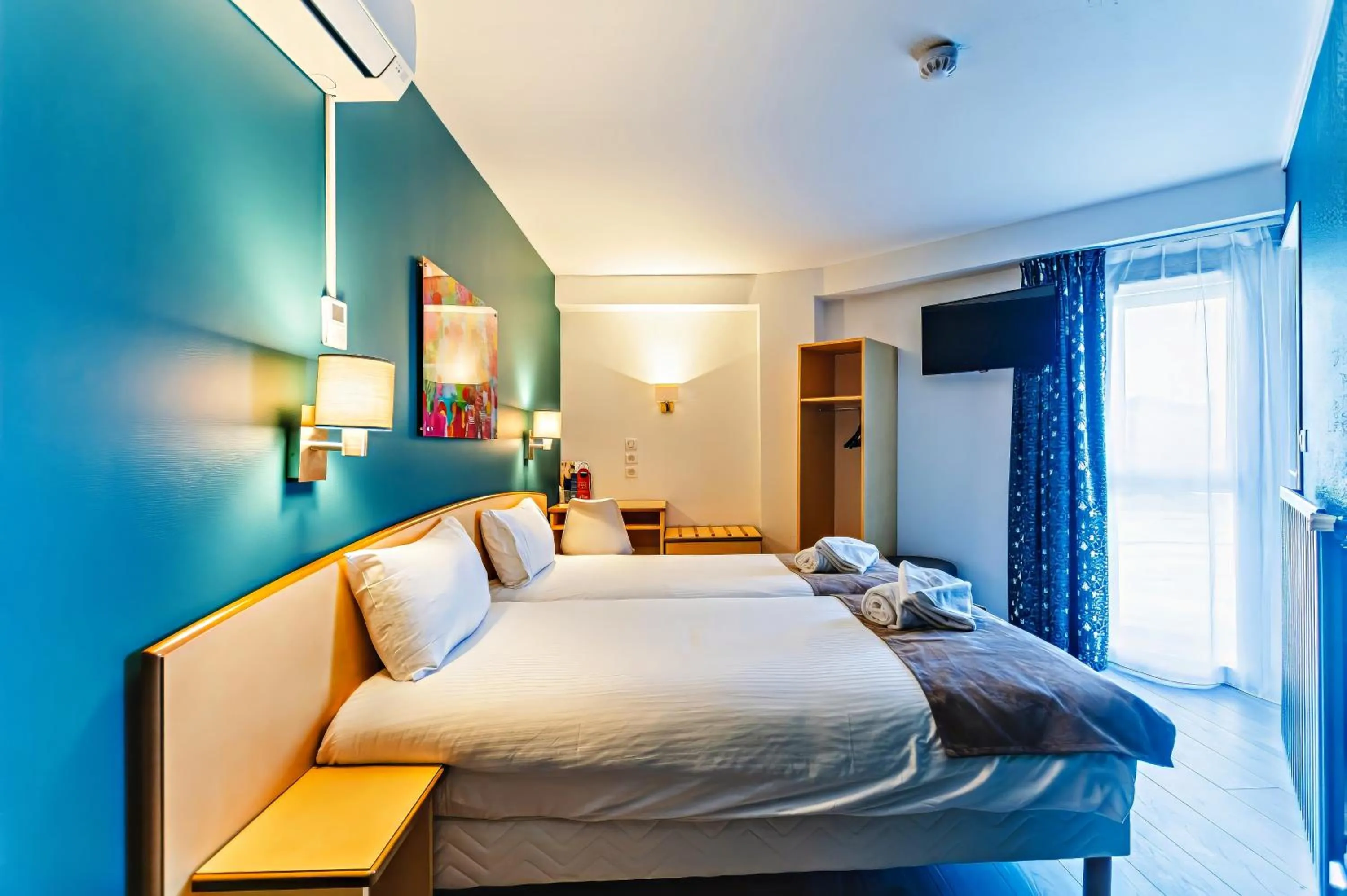 Bed in The Originals City, Hôtel Éclipse, Lyon Est