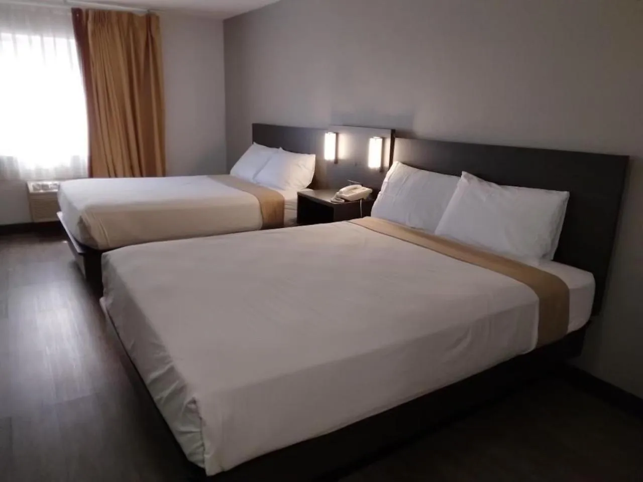 Bed in Pinetop Studio Suites