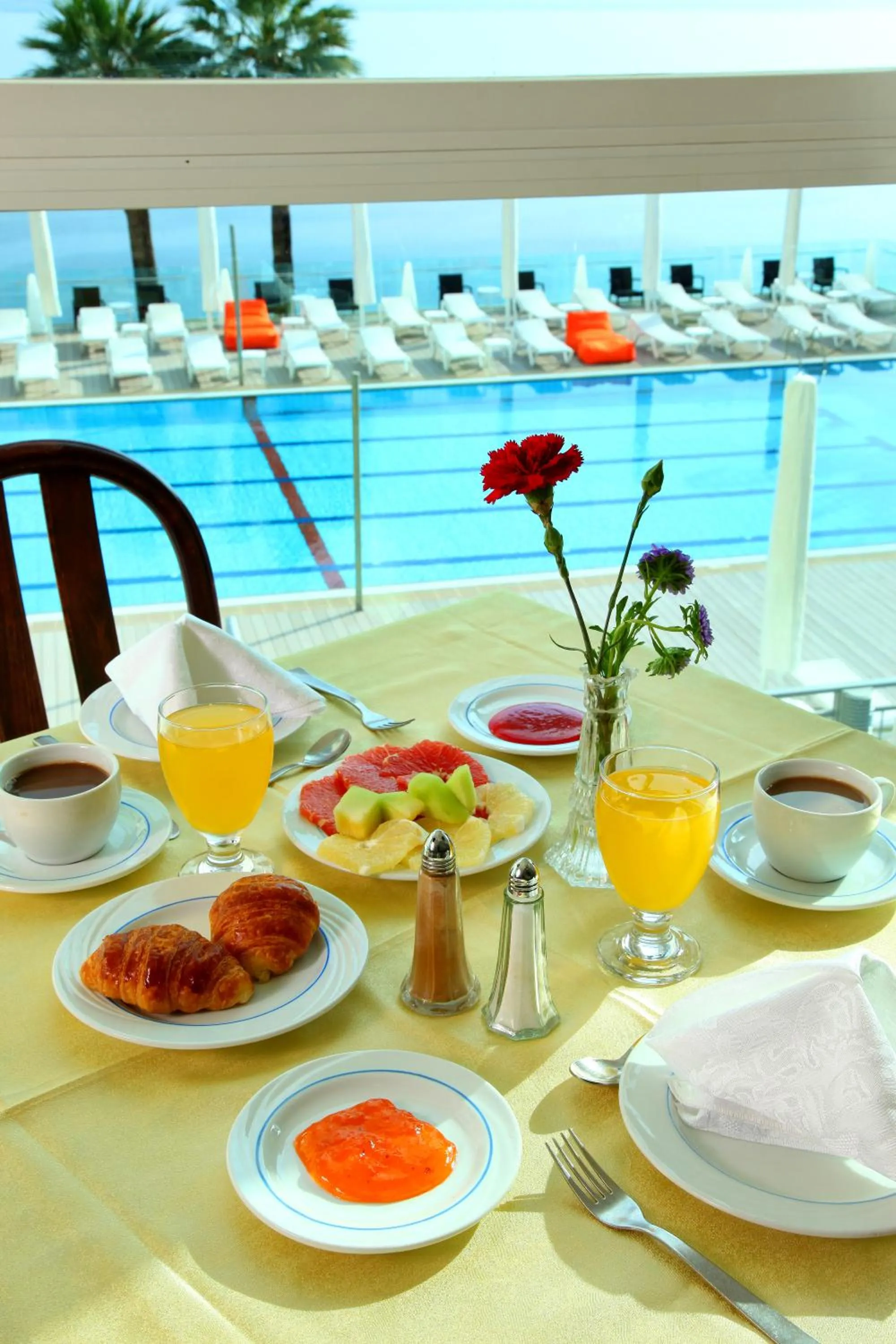 Breakfast in Golan Hotel