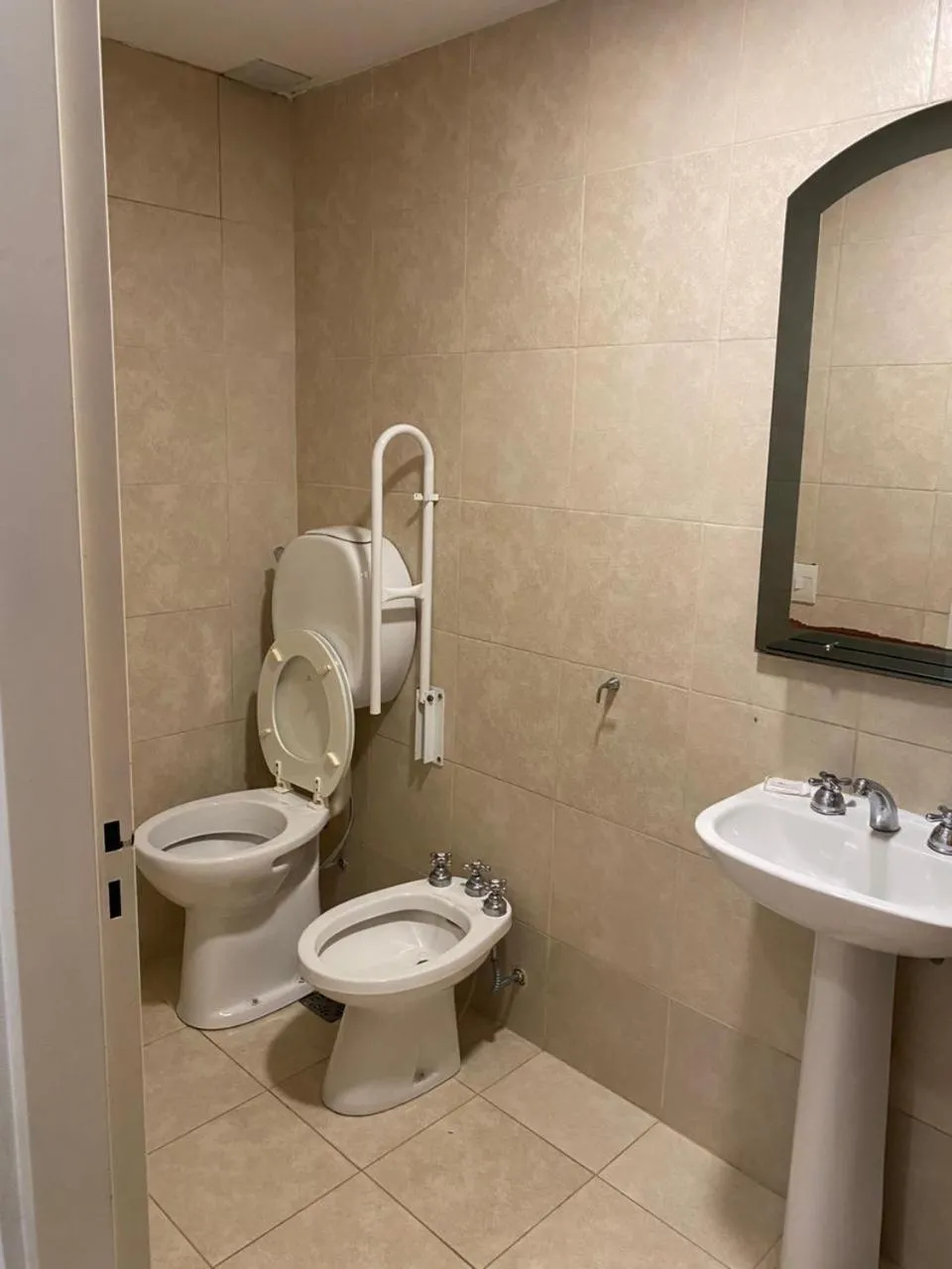 De Los Arroyos Apart Hotel