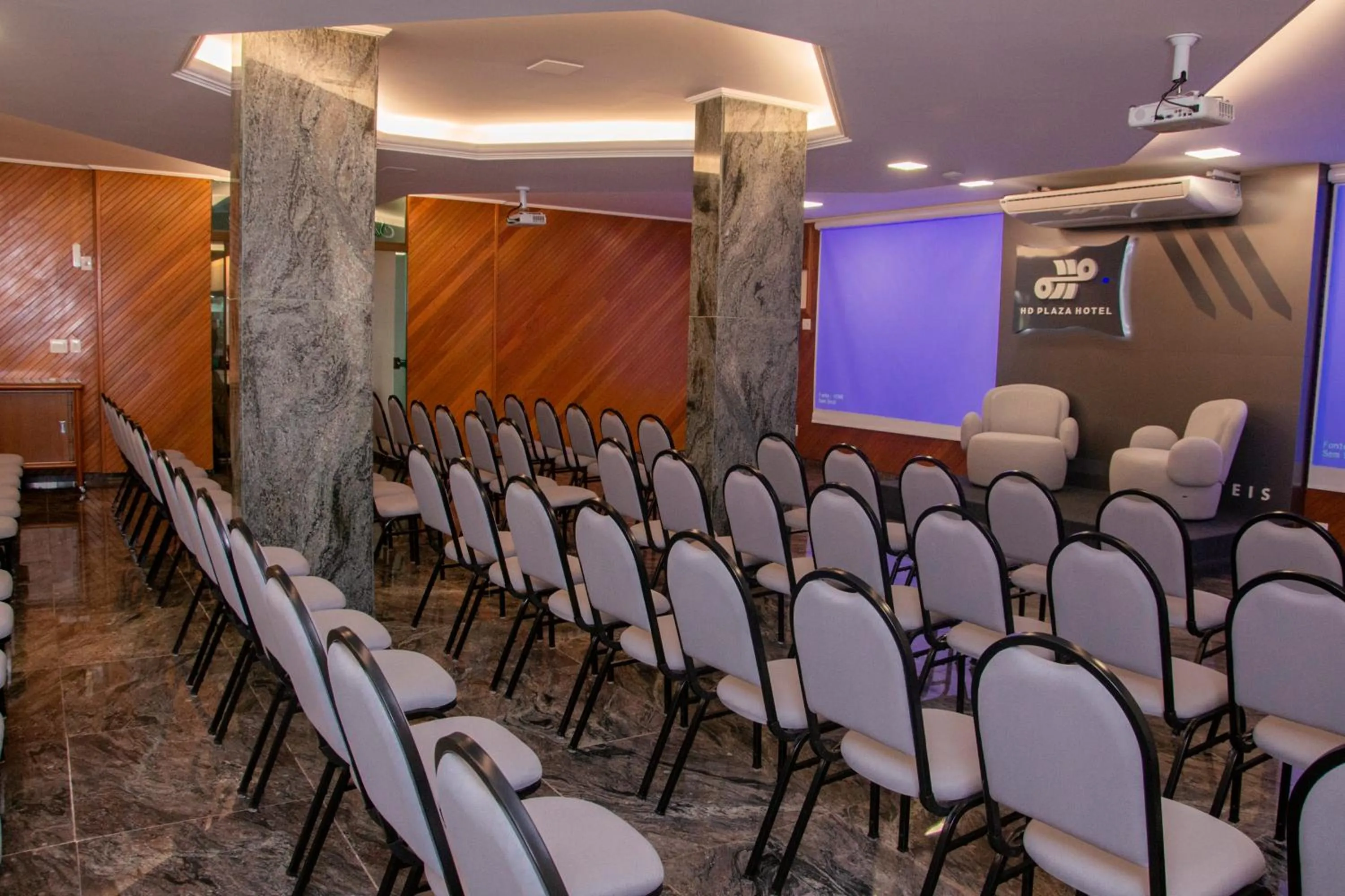 Banquet/Function facilities in HD Plaza Hotel