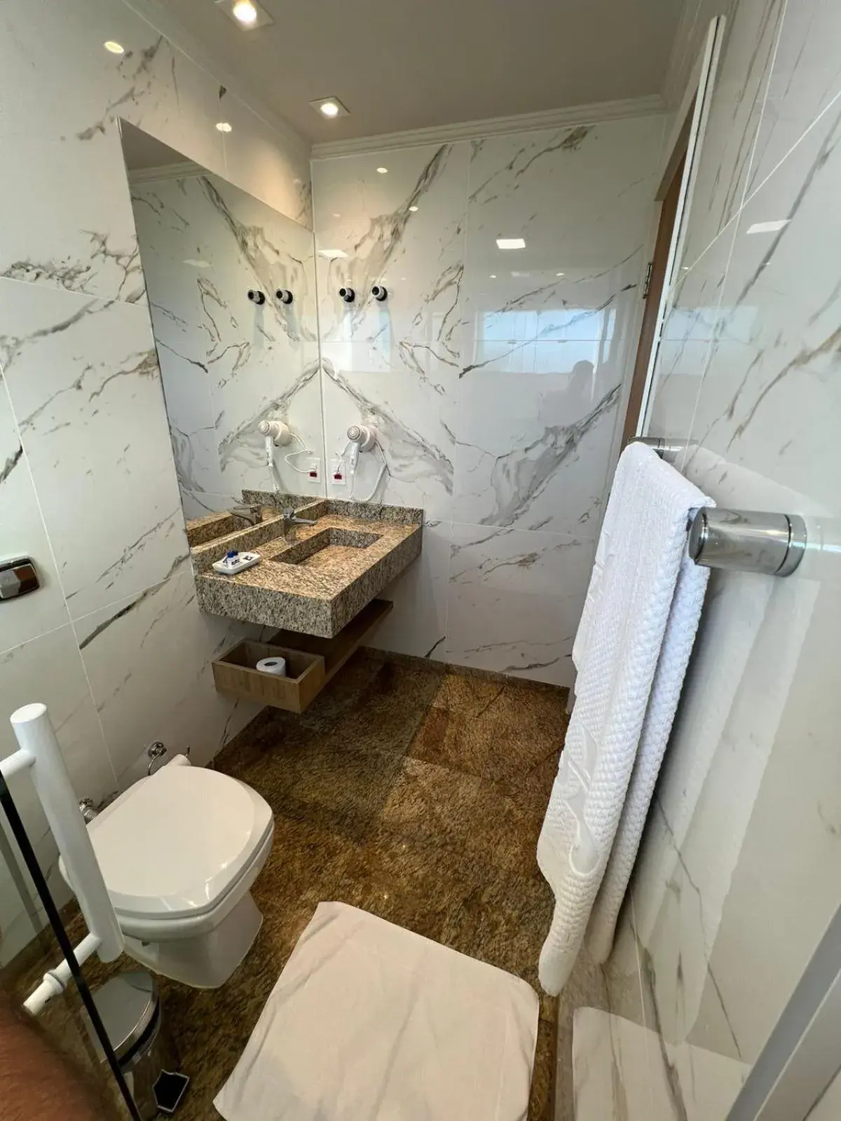 Triple Room - single occupancy in HD Plaza Hotel Triple Room - single occupancy in HD Plaza Hotel