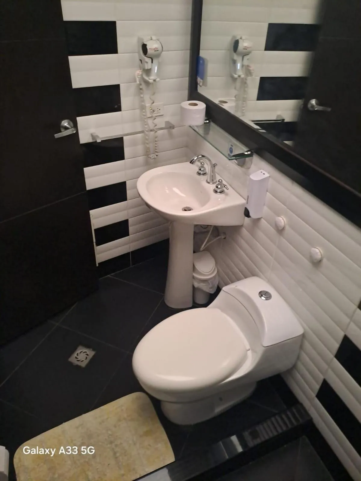 Bathroom in Hotel Classic